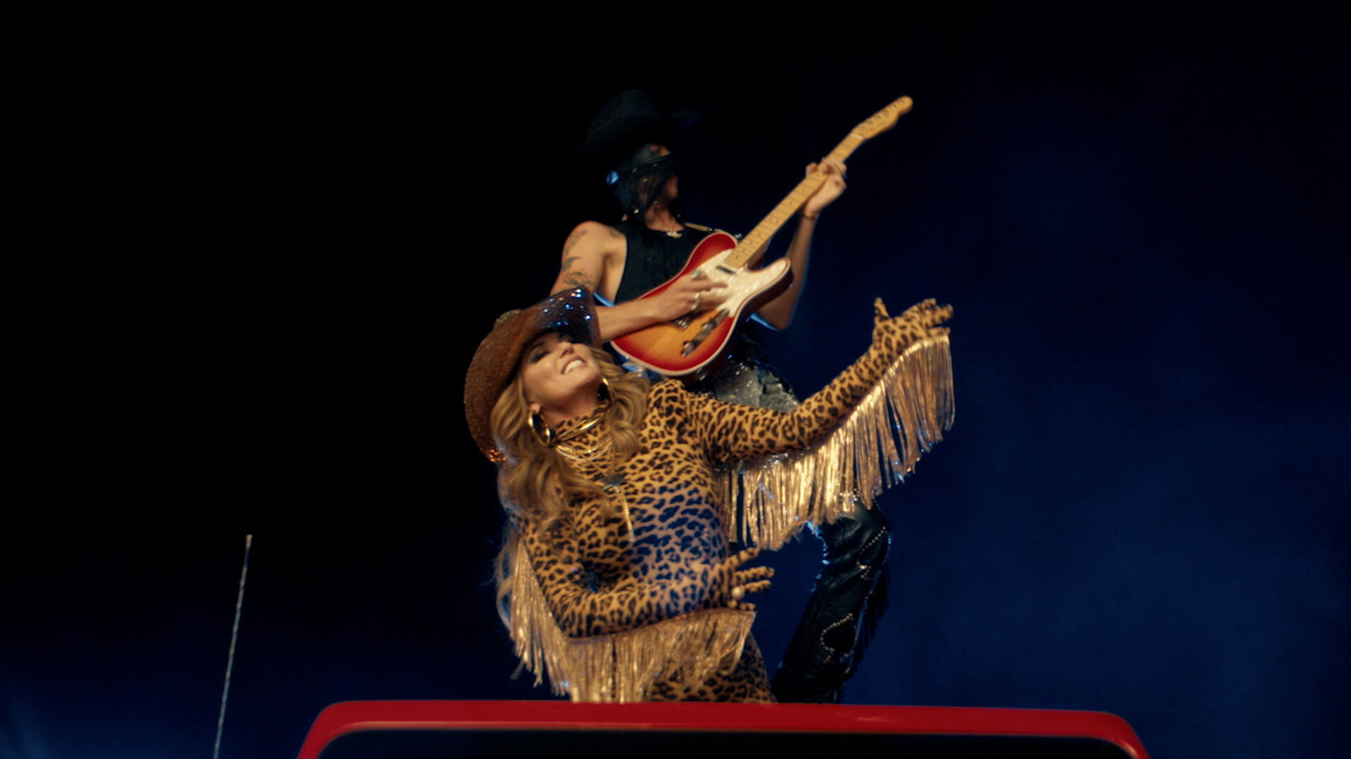 ORVILLE PECK & SHANIA TWAIN | LEGENDS NEVER DIE