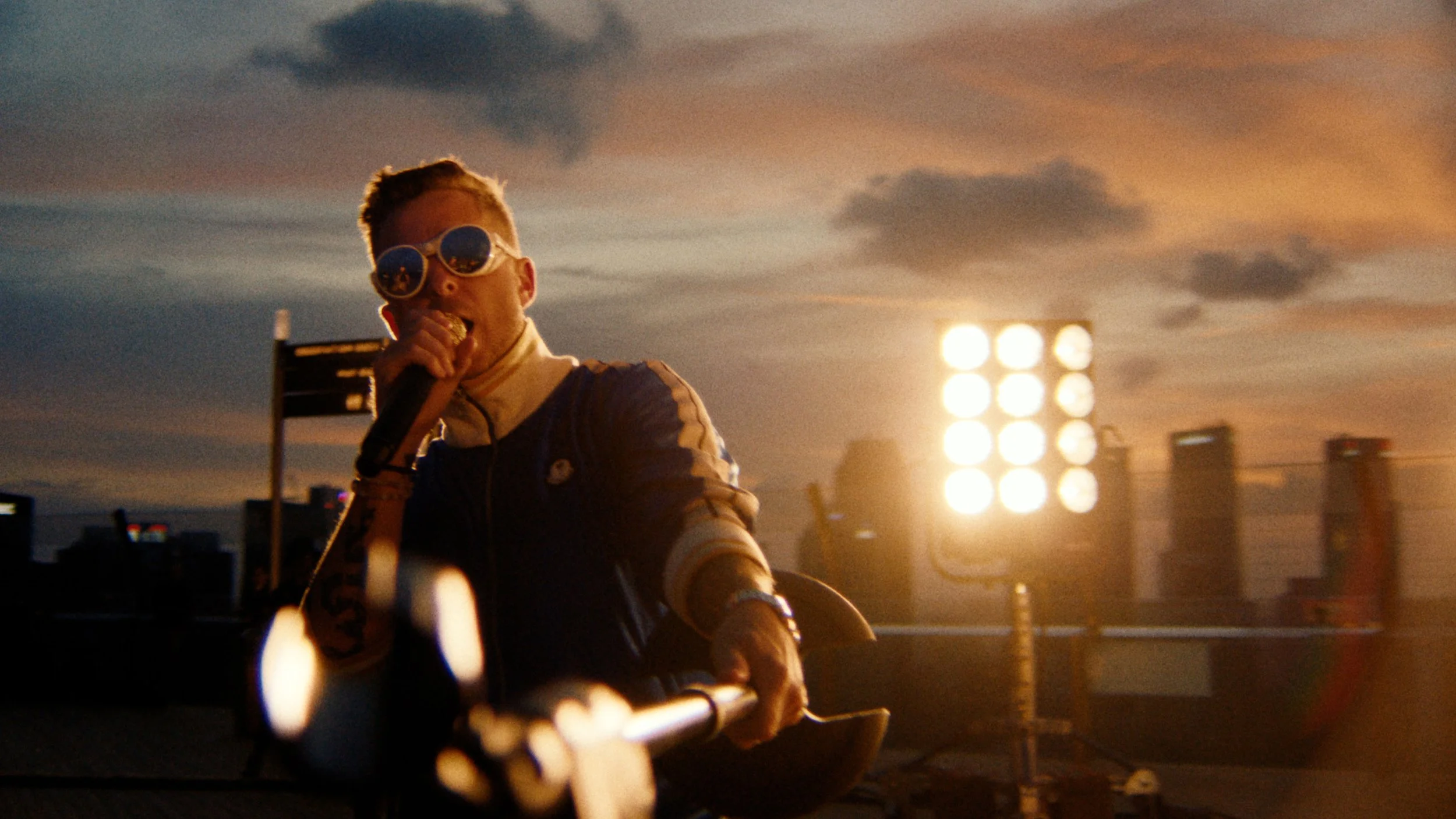 ONEREPUBLIC | RUNAWAY