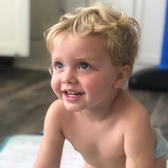 This babe has my whole heart.
.
.
.
.
#thebabywalt #boymom #downtime #colortime #artsandcrafts #jax #jaxmom #duval #jacksonville #fl #mommyandme #mommyandson #myguy #myheart #littleartist