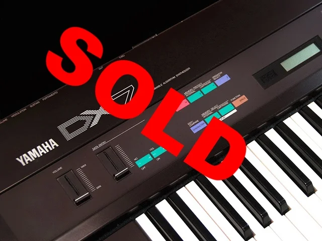 Yamaha DX7 Classic FM synthesizer