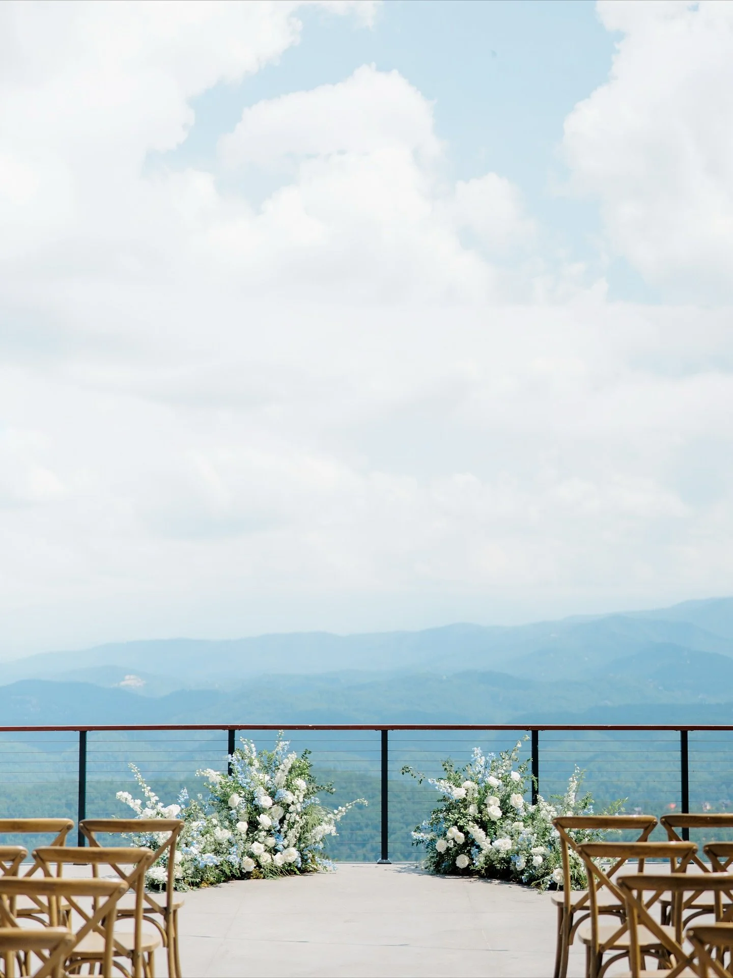 Jaw dropping views and the prettiest reception details 🩵

Photographer: @alessandraleephoto
Venue @thetrilliumvenue
Planner: @everly_andco +@alex_everlyandco
Dress: @weddingstudiocarmel
Shoes: @dolcevita
Catering:@spacesinthecity@citycatering_knoxvi
