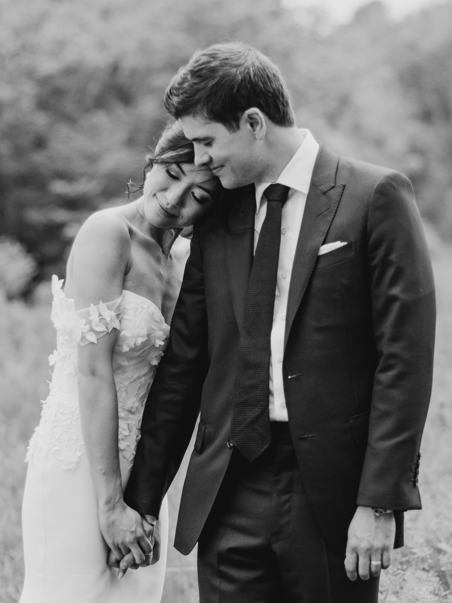 Some exciting news graced my inbox yesterday -  Christina and Michael&rsquo;s gorgeous botanical garden wedding has been featured on @burghbrides!

Such a talented vendor team bringing this day to life for a dear friend of mine, and I loved getting t