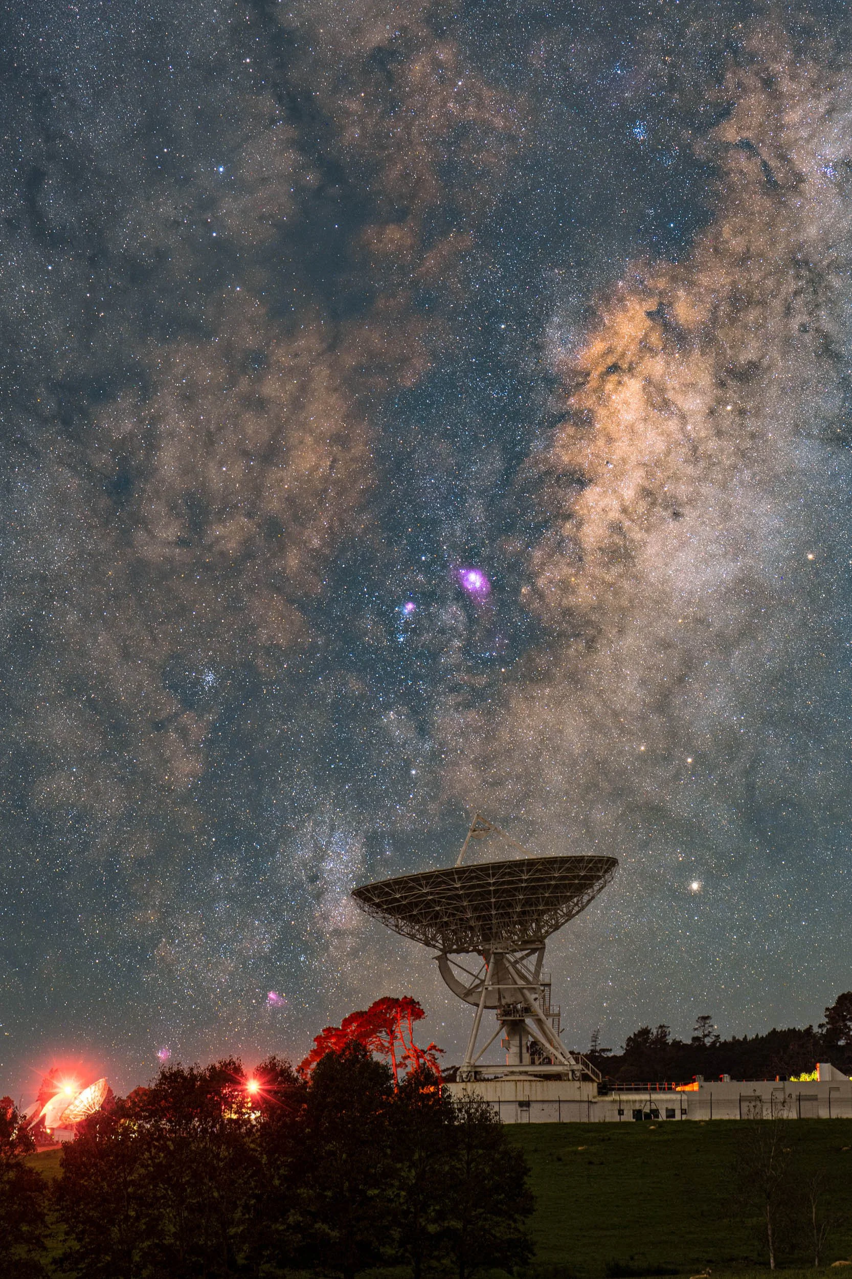 Advanced Star Tracker Classes at the Warkworth Satellite Station