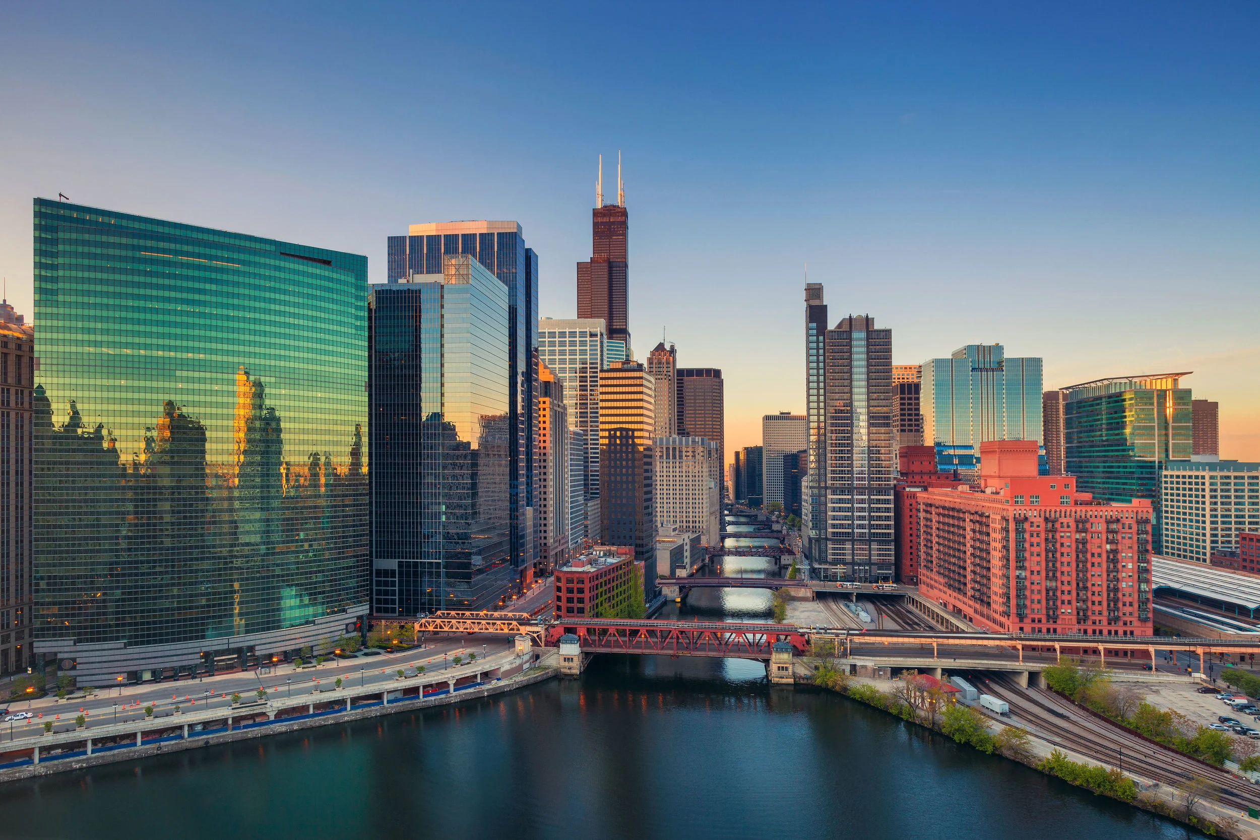 PRMG Retail Further Expands its Midwest Region and is Open for Business in Oakbrook Terrace, IL!
