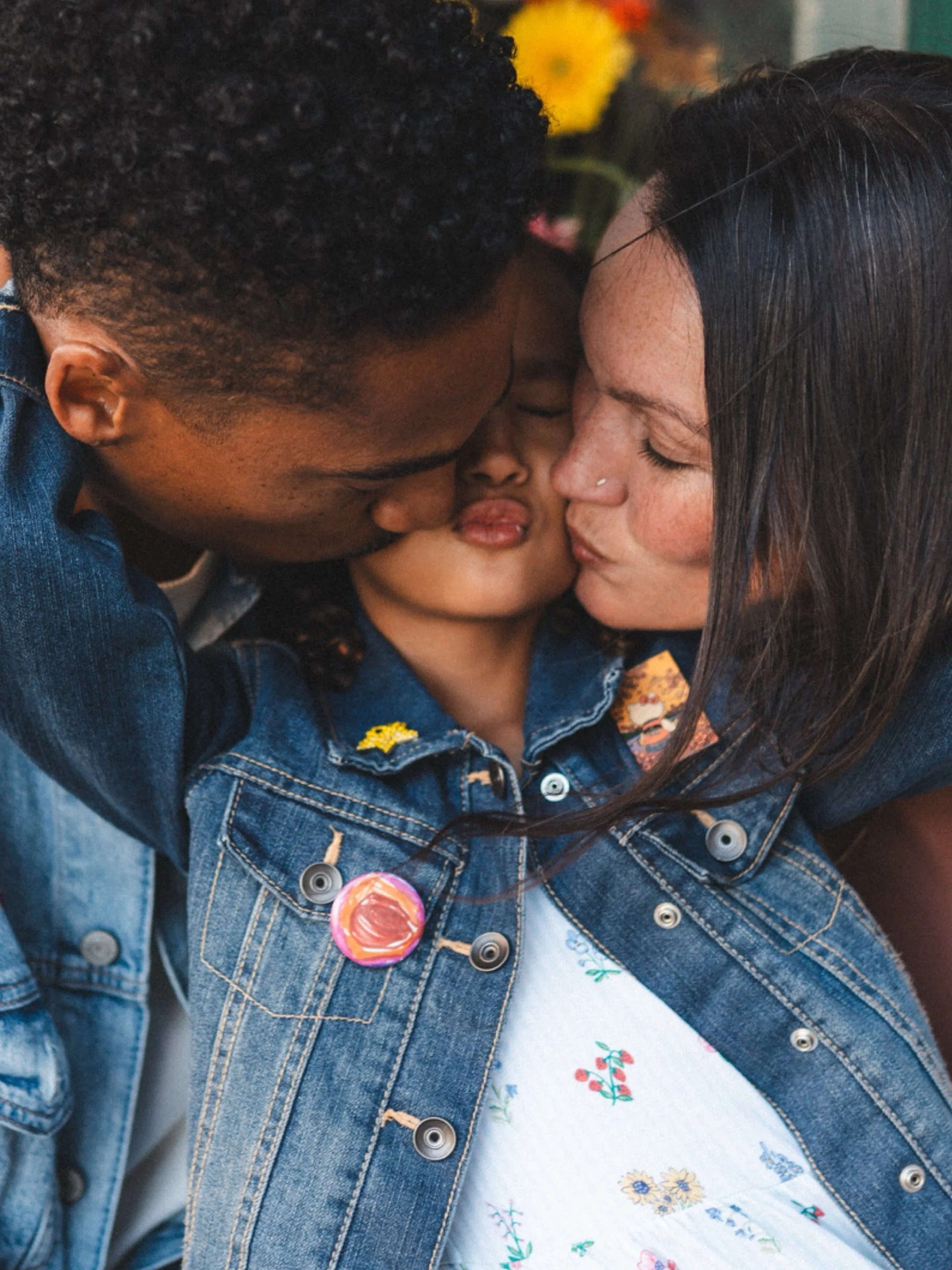 Your photos should feel like YOU. From the clothes you choose to wear, to the location we choose to photograph, and the things we choose to do. For me, there is no better way to create art than that. 

This session, like all of my family sessions was