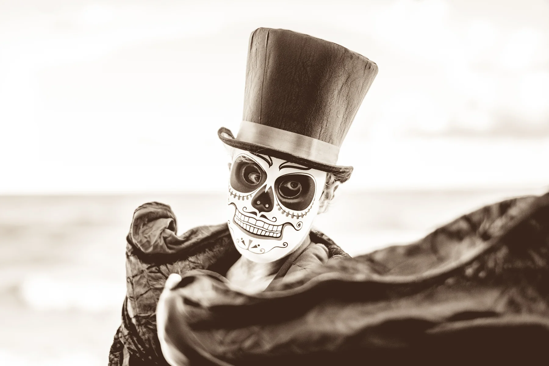 beth-skull-web.jpg