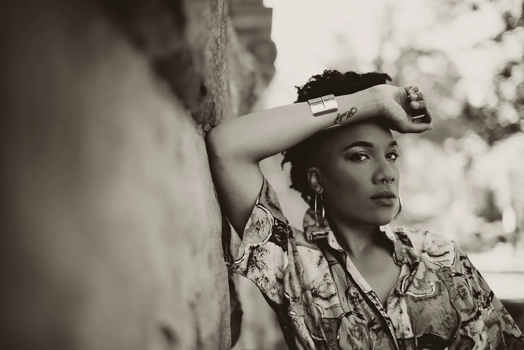 kamira-bnw-web.jpg