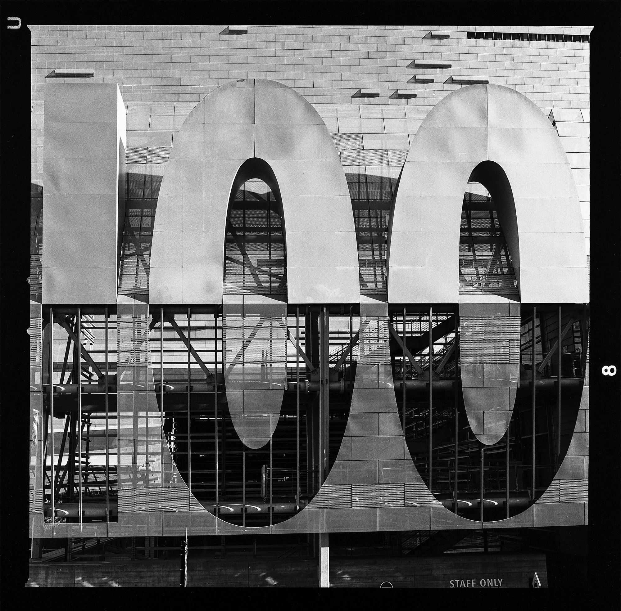 Tom008-3.jpg