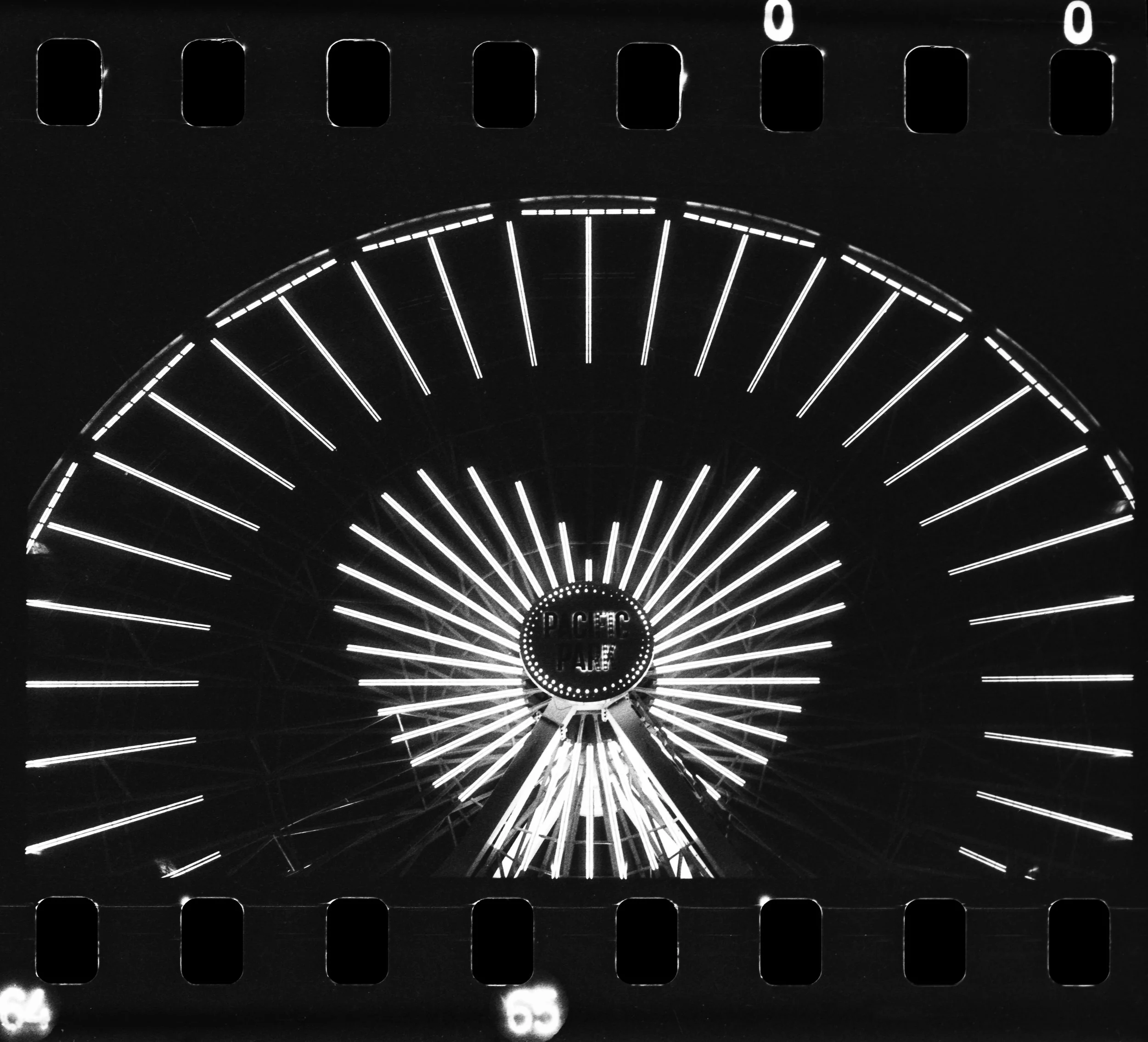 Pentax_K2_Arista_400_35-1.jpg