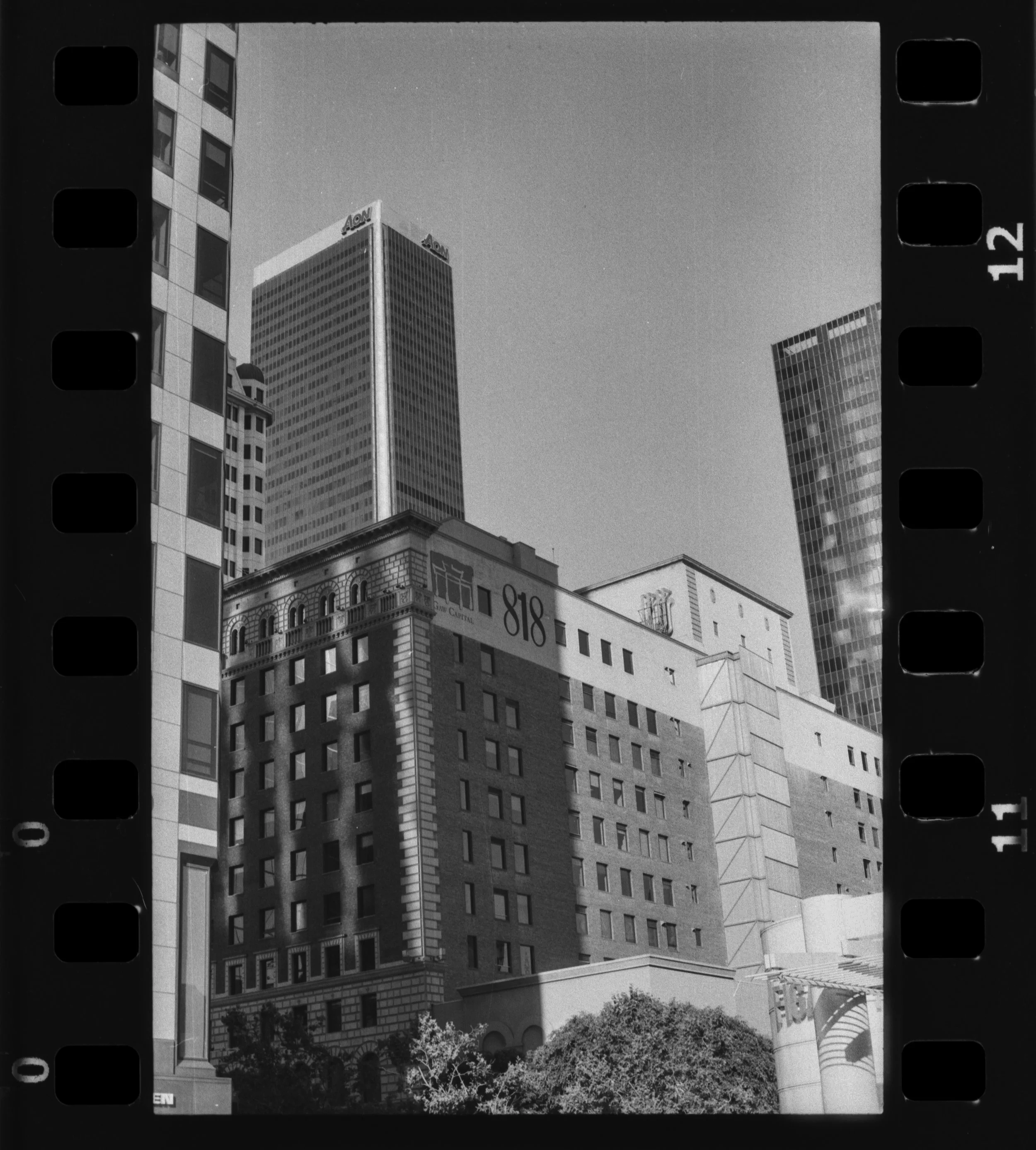 Nikon_F100_Arista_Ultra_100_LA_06-1.jpg