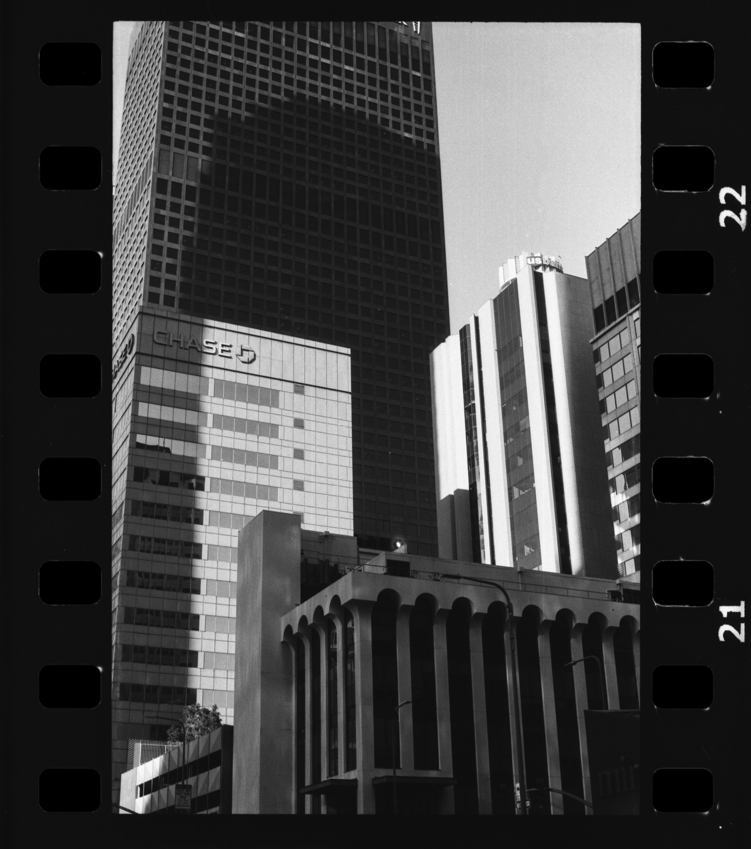 Nikon_F100_Arista_Ultra_100_LA_11-1.jpg