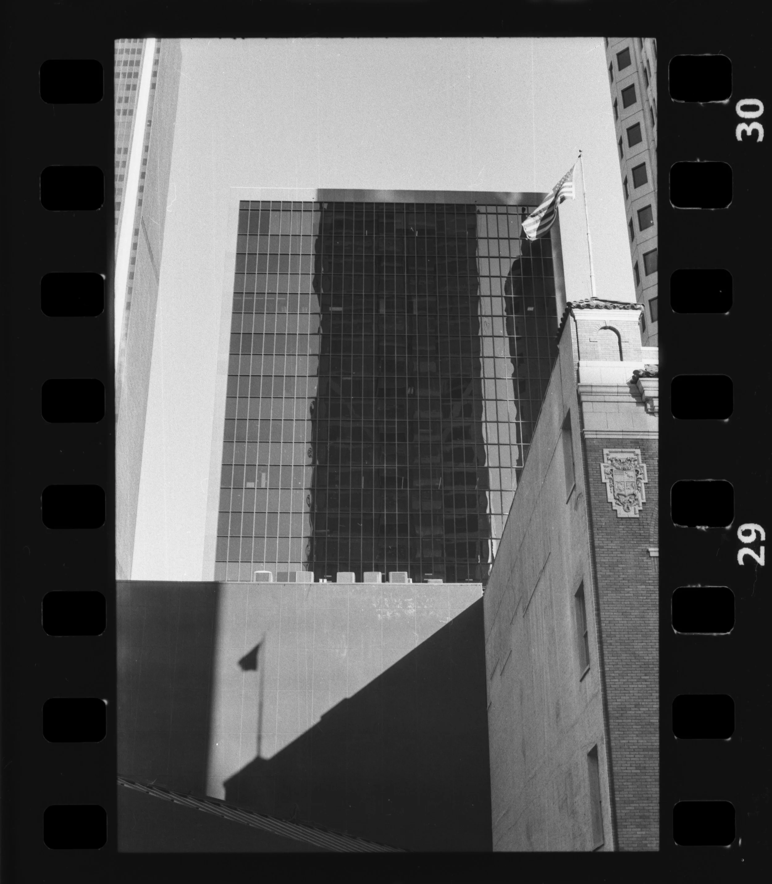 Nikon_F100_Arista_Ultra_100_LA_15-1.jpg