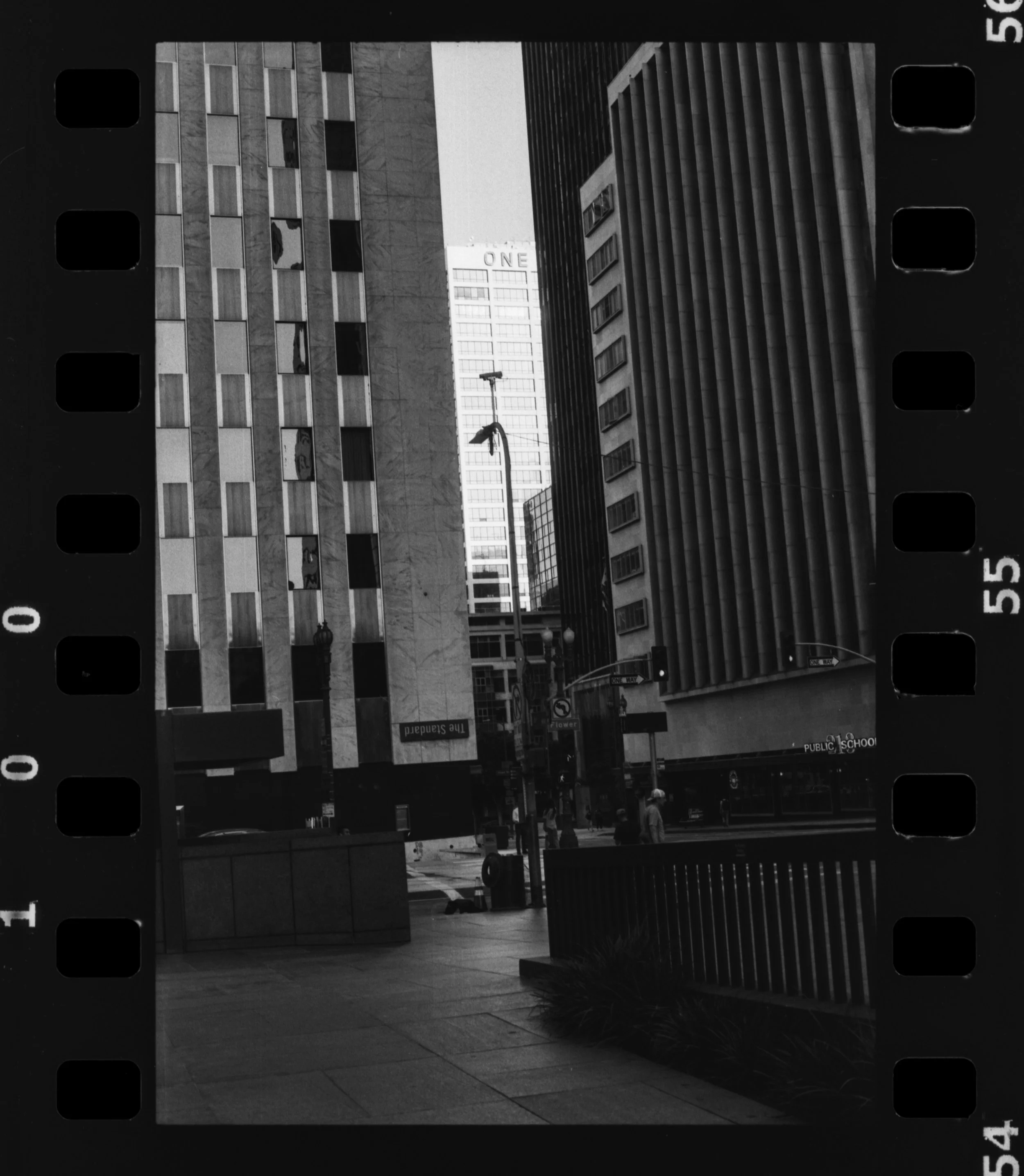 Nikon_F100_Arista_Ultra_100_LA_28-1.jpg