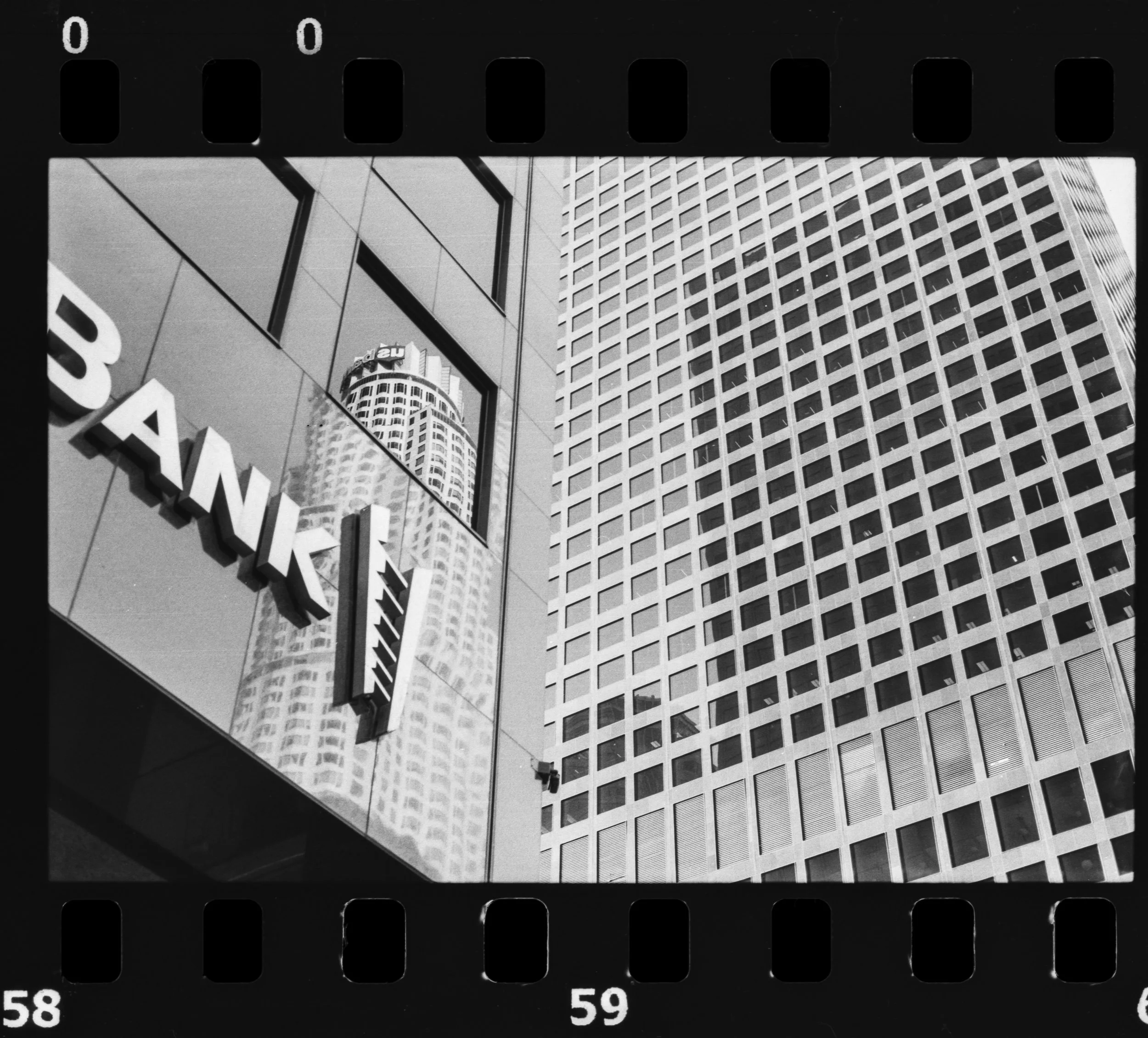 Nikon_F100_Arista_Ultra_100_LA_30-1.jpg