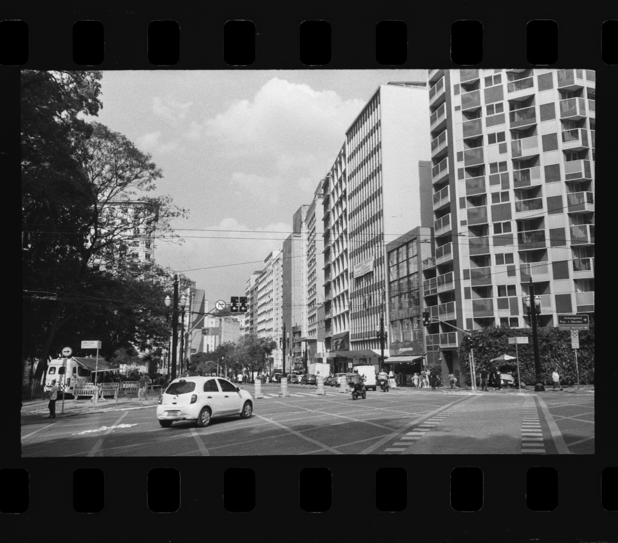 SP_Kodak_S100EF_Fomapan_200_37-1.jpg