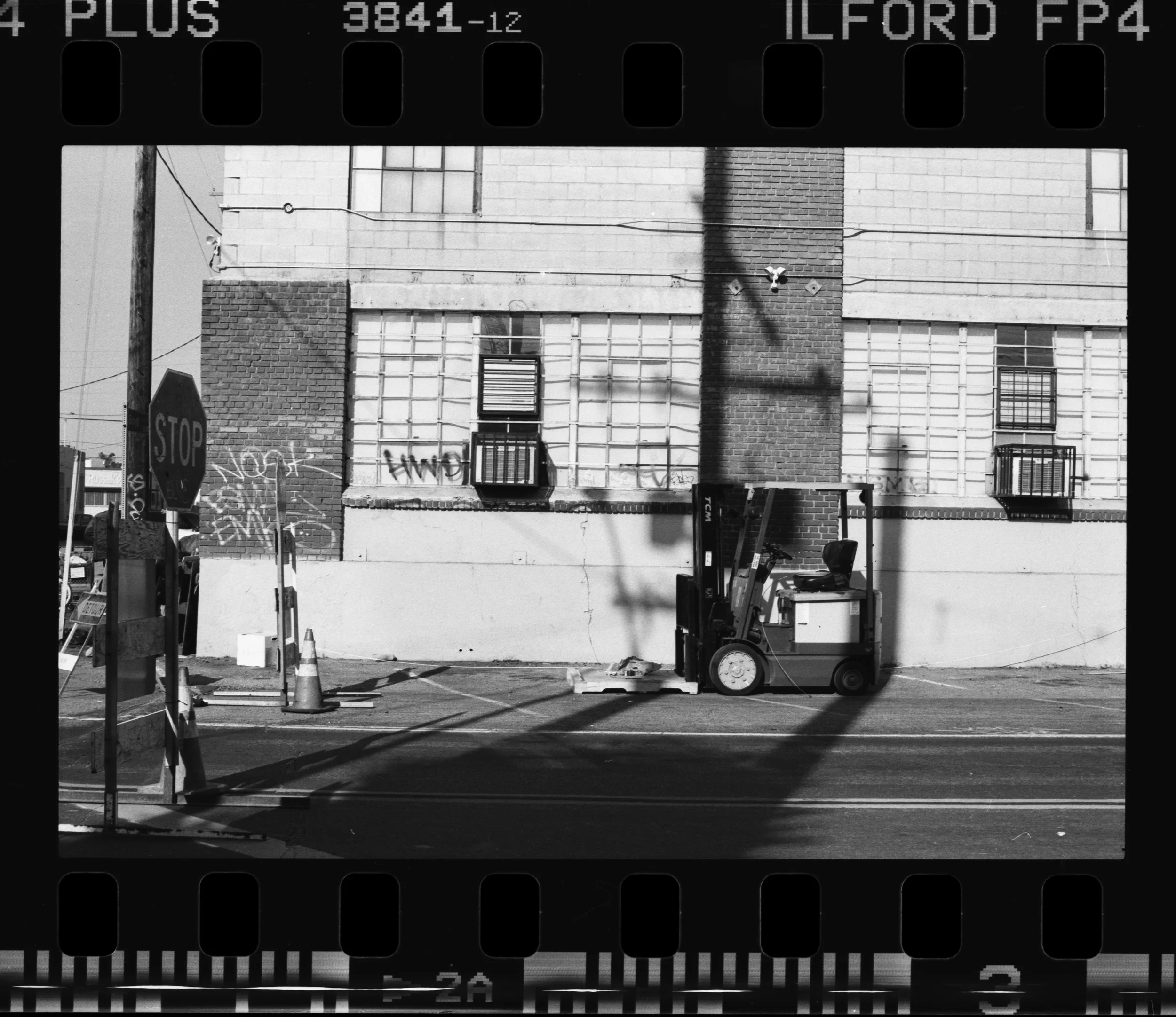 Nikon_F100_Ilford_FP4_Plus_02-1.jpg