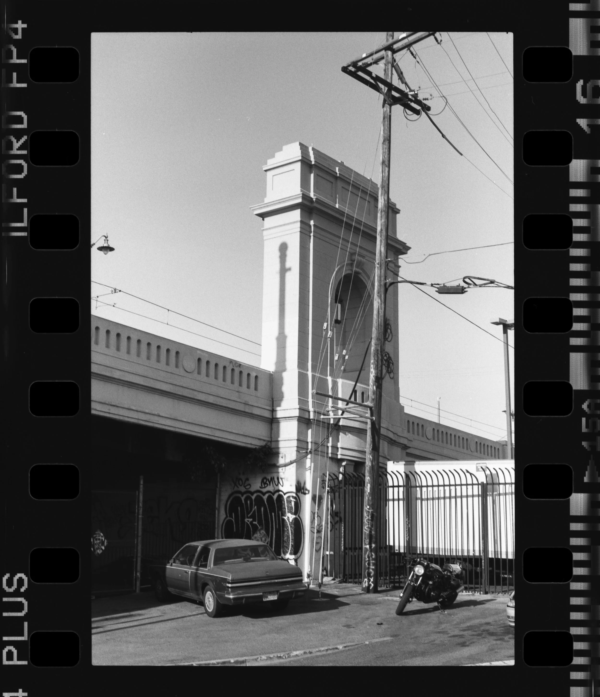 Nikon_F100_Ilford_FP4_Plus_15-1.jpg