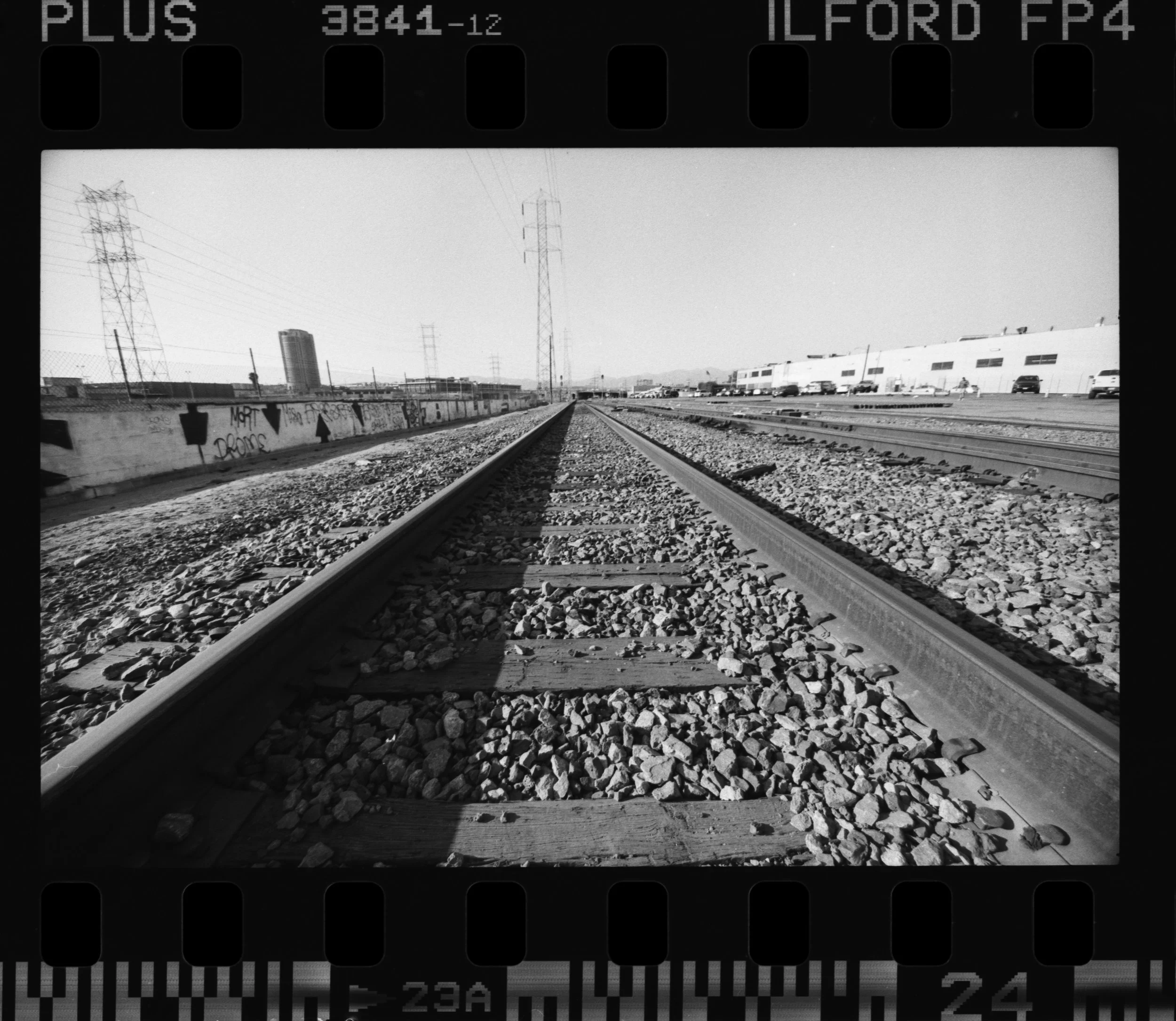 Nikon_F100_Ilford_FP4_Plus_23-1.jpg