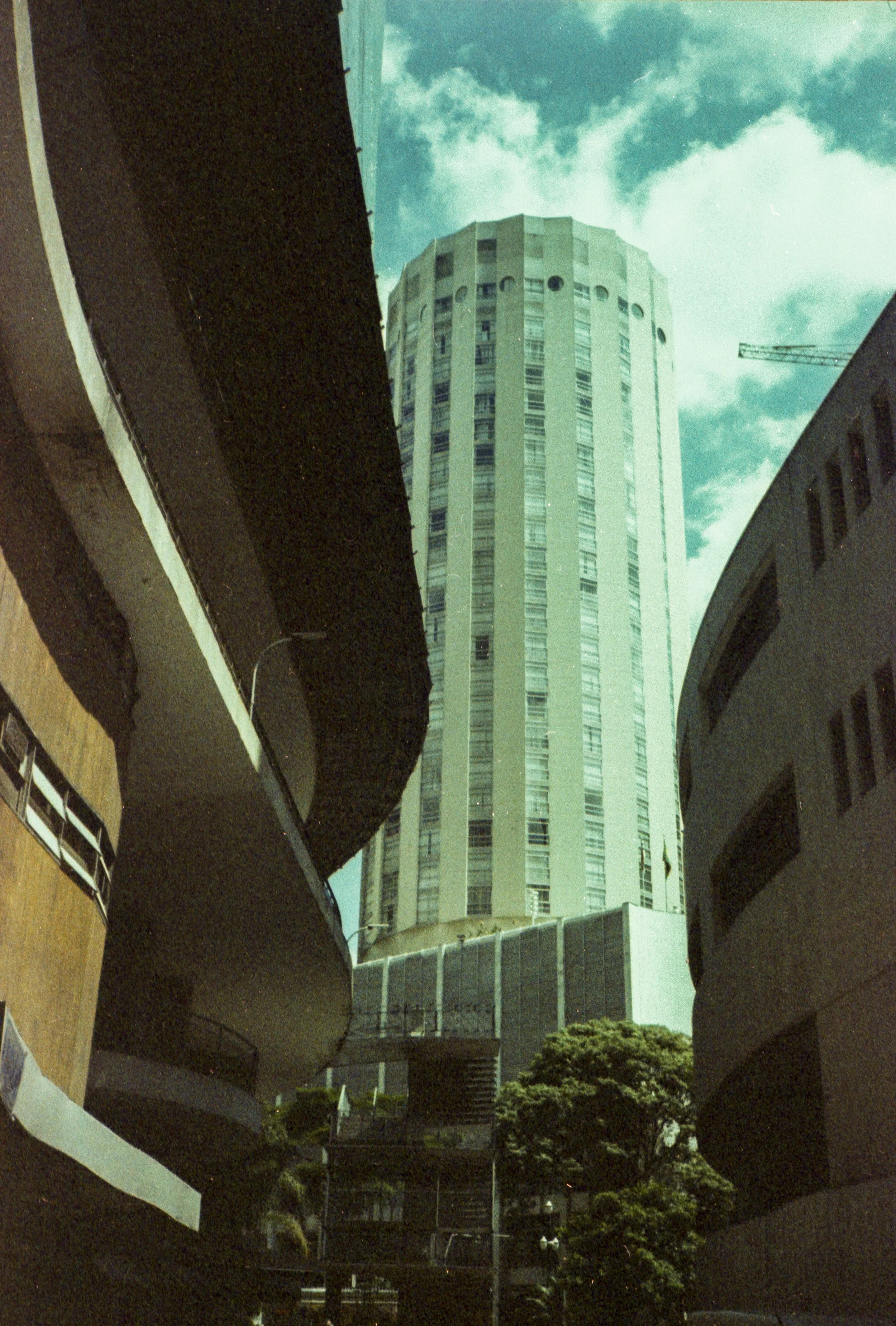SP_Yashica_MF3_Carnaval_Solaris_100_16-1.jpg