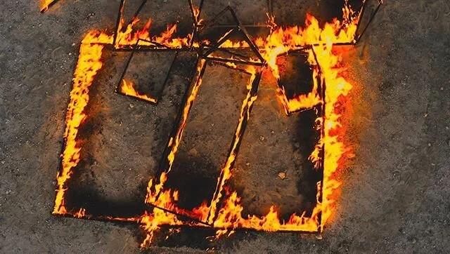 Iranian artists @icyandsot recently took off on another self-initiated mission, inspired by climate activist Greta Thunberg's work and the worldwide environmental movement she has started. Using the vast Californian desert landscape as a dramatic bac