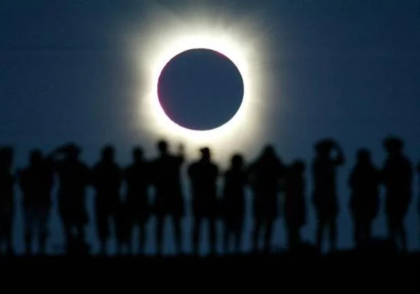 beach eclipse.jpg