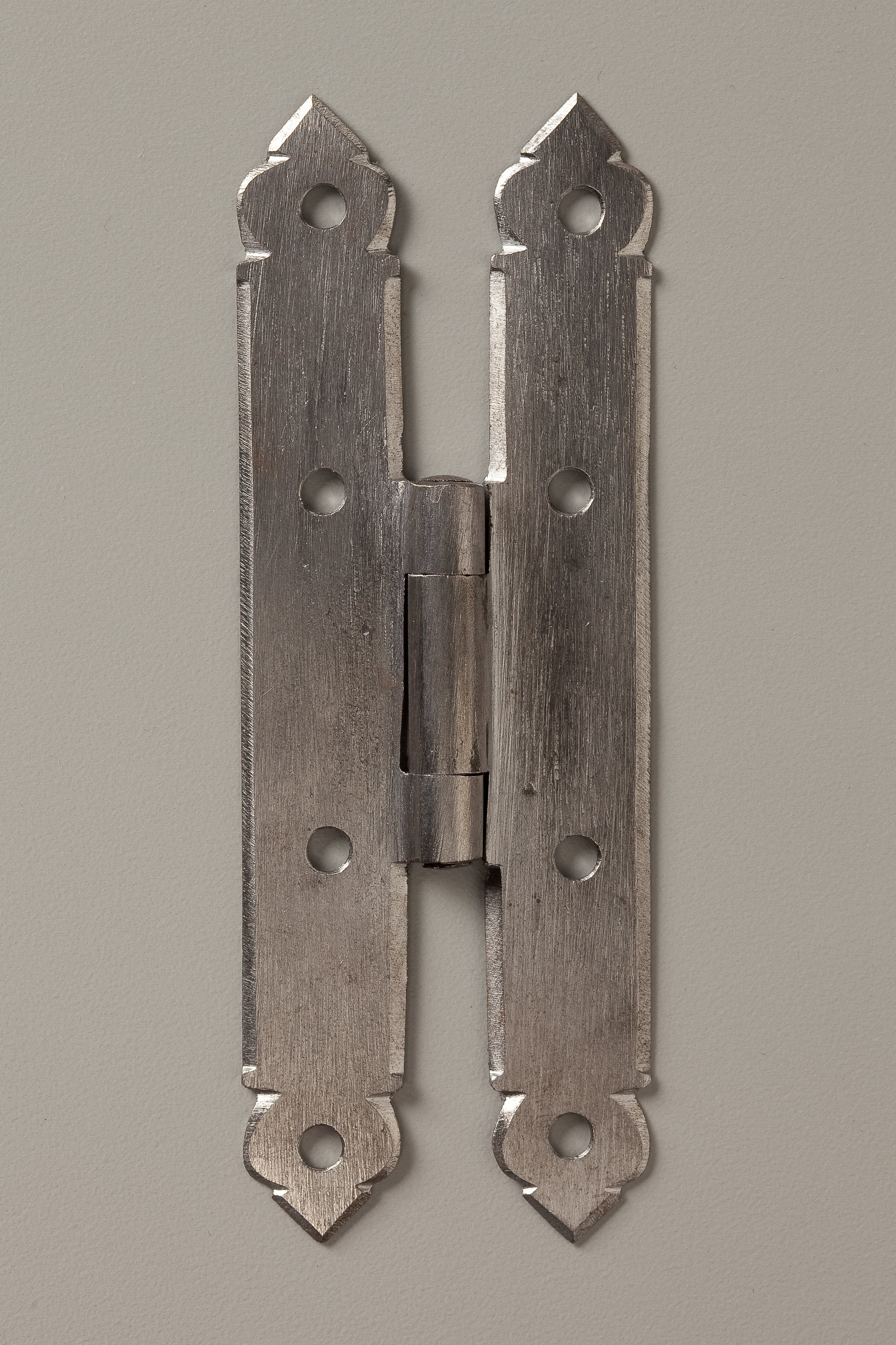 4 inch foliated hinge hi res.jpg