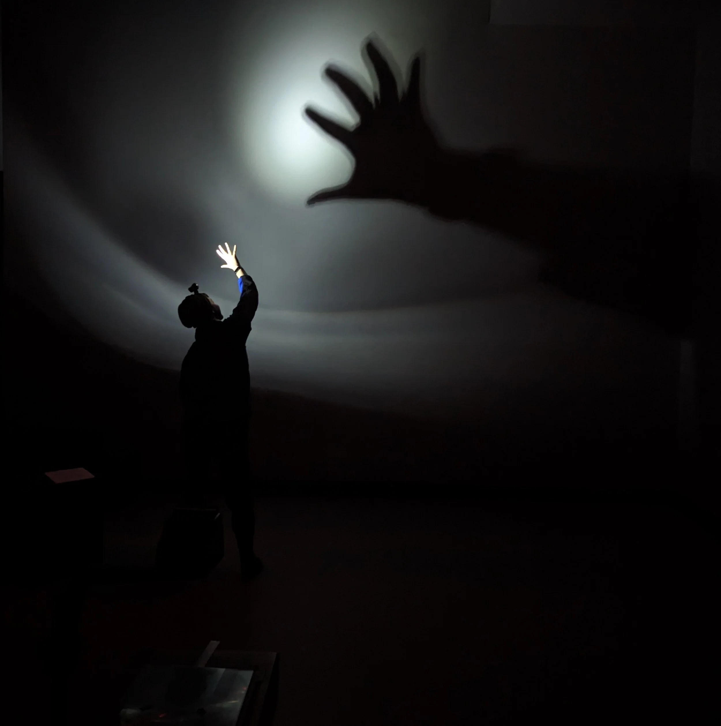 head lamp shadow.jpg