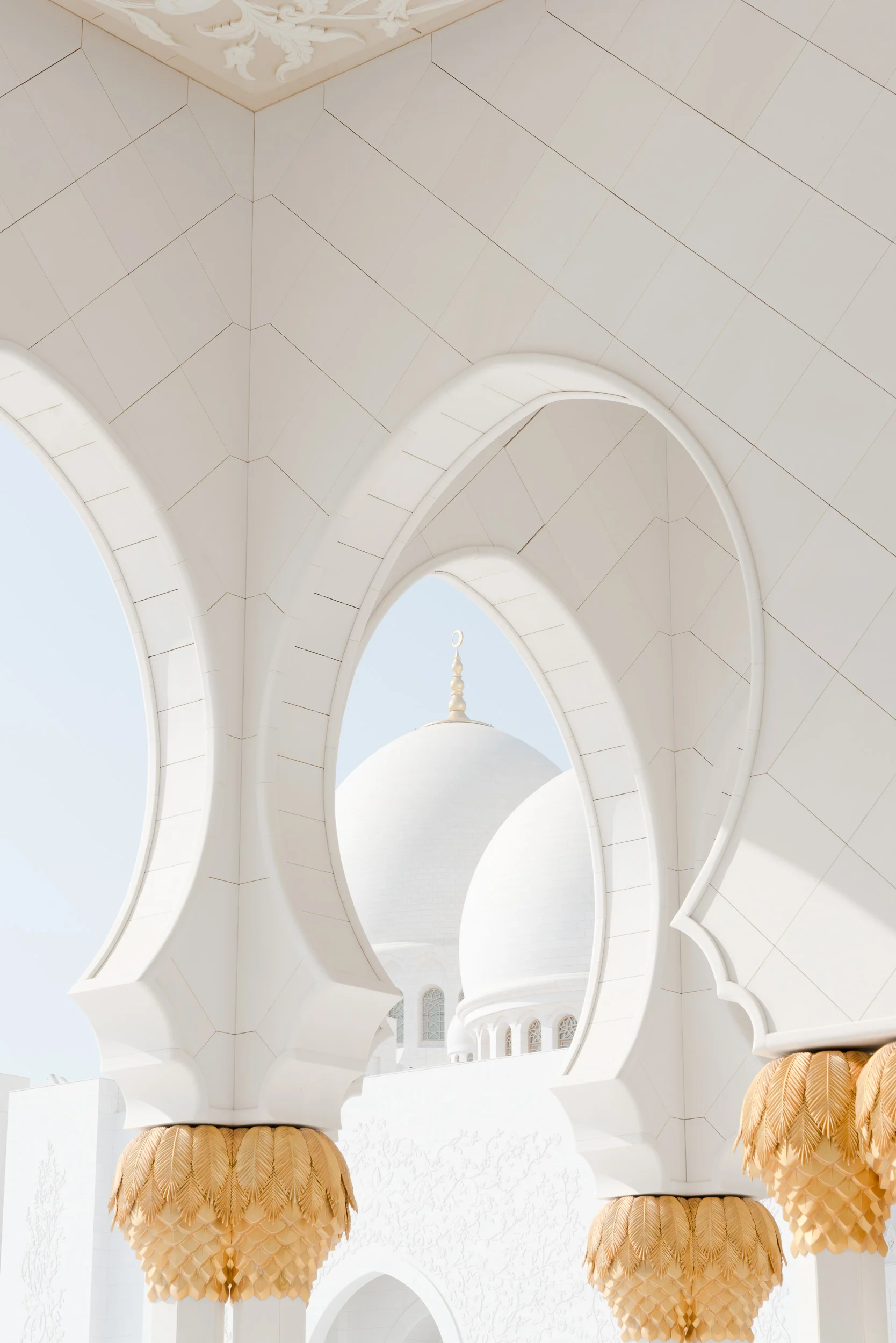 the_getaway_edit_abu_dhabi_sheikh_zayed_grand_mosque-5.jpg