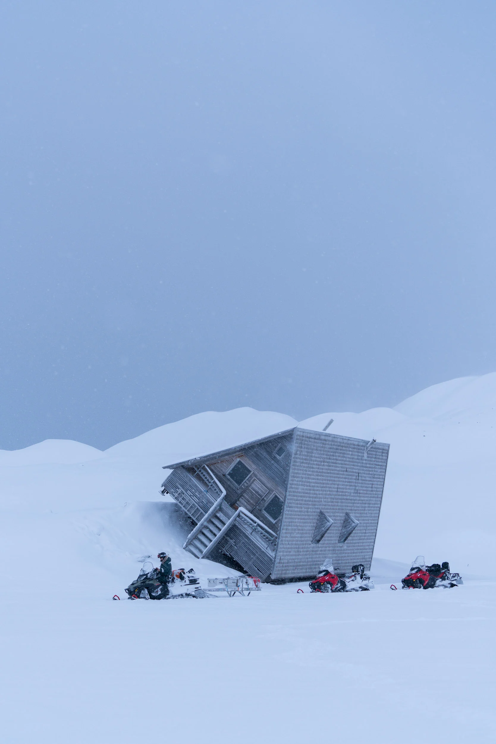 the_getaway_edit_svalbard_isfjord_radio-24.jpg