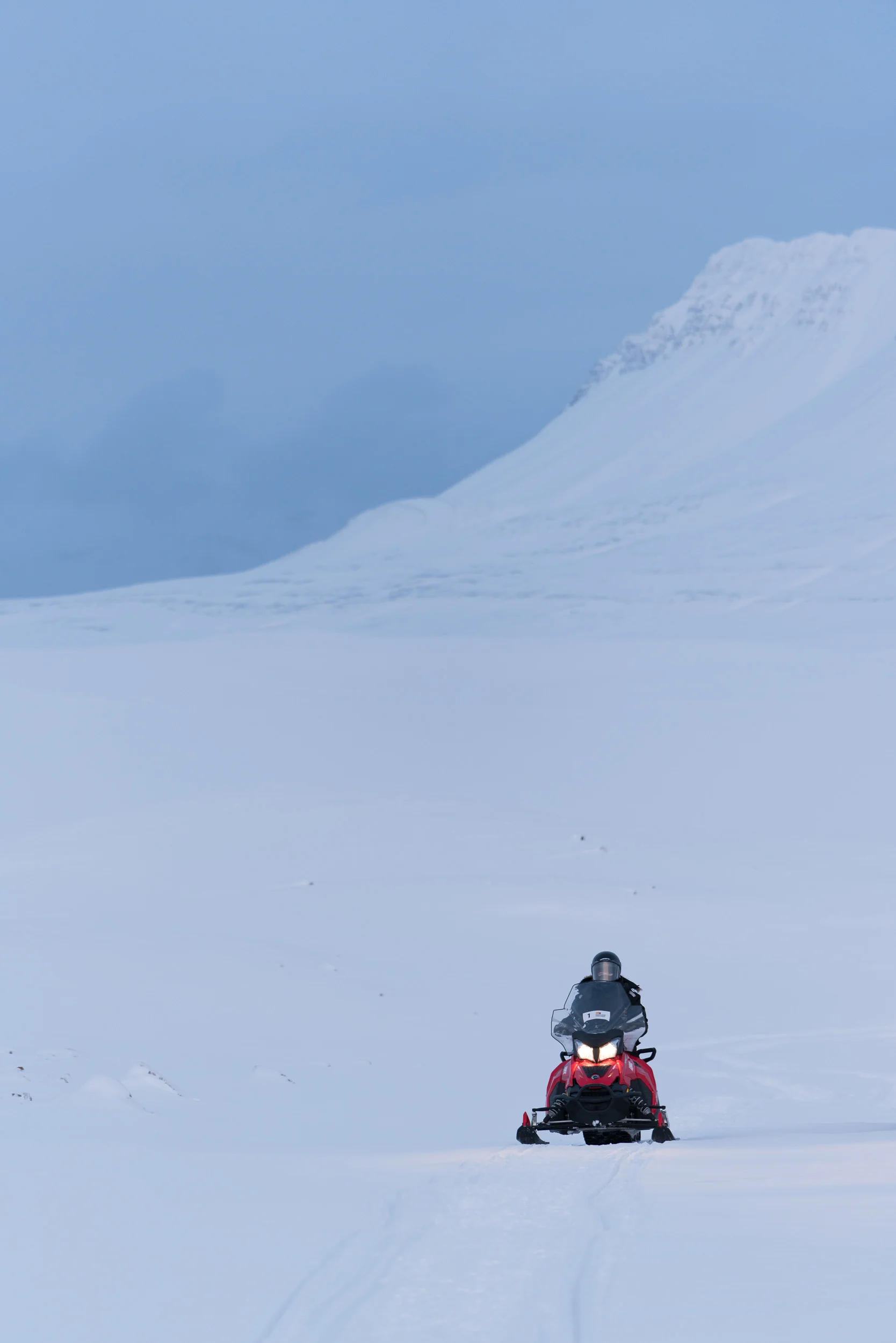the_getaway_edit_svalbard_isfjord_radio-13.jpg