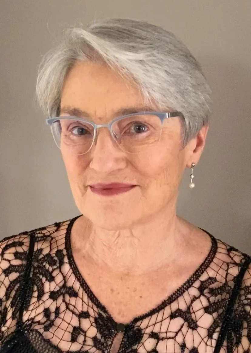 Back to the Sydney Male Choir, our accompanist Eleanor Gair