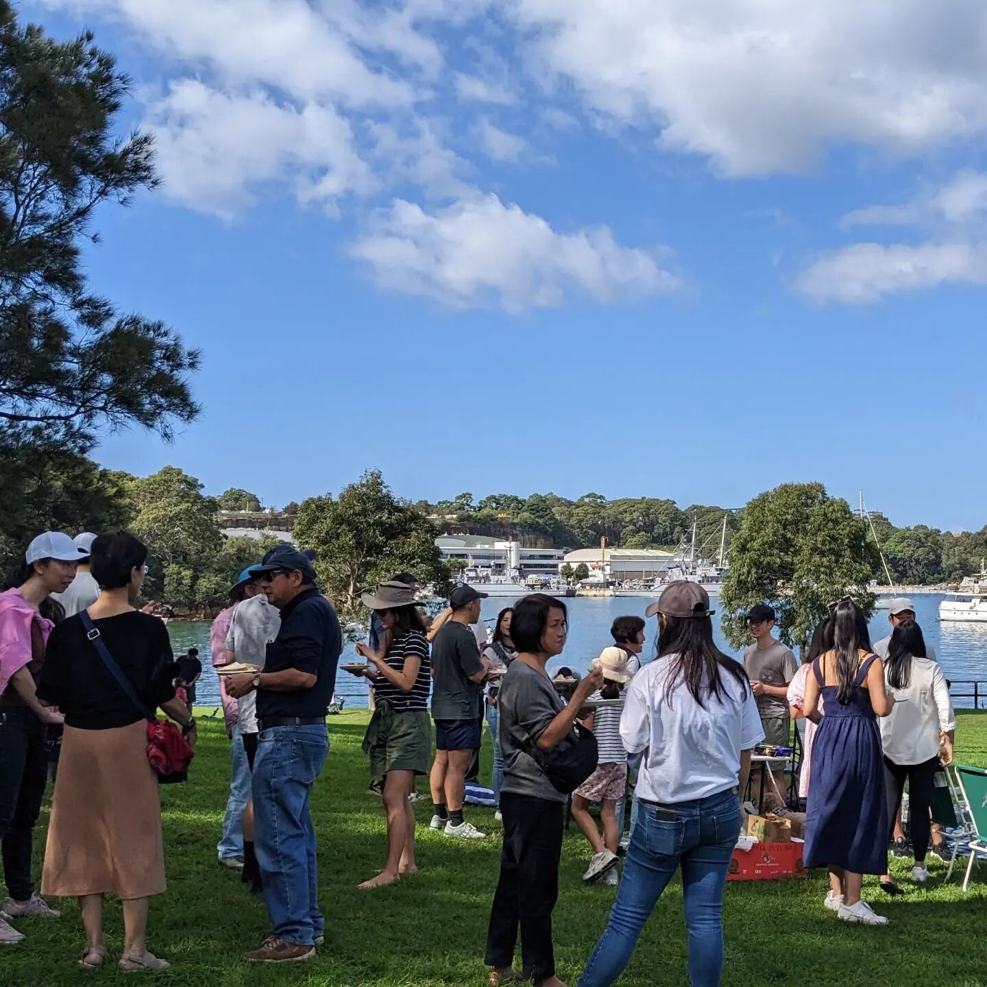 Our church family gathered for a fun picnic on ANZAC day. We are thankful for the freedom we enjoy, and the time of fellowship we had as a church.