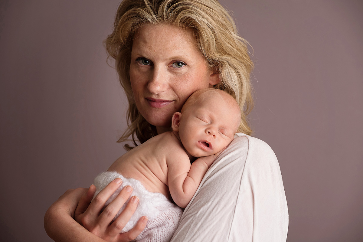 Celine Hare Newborn baby with mum.jpg