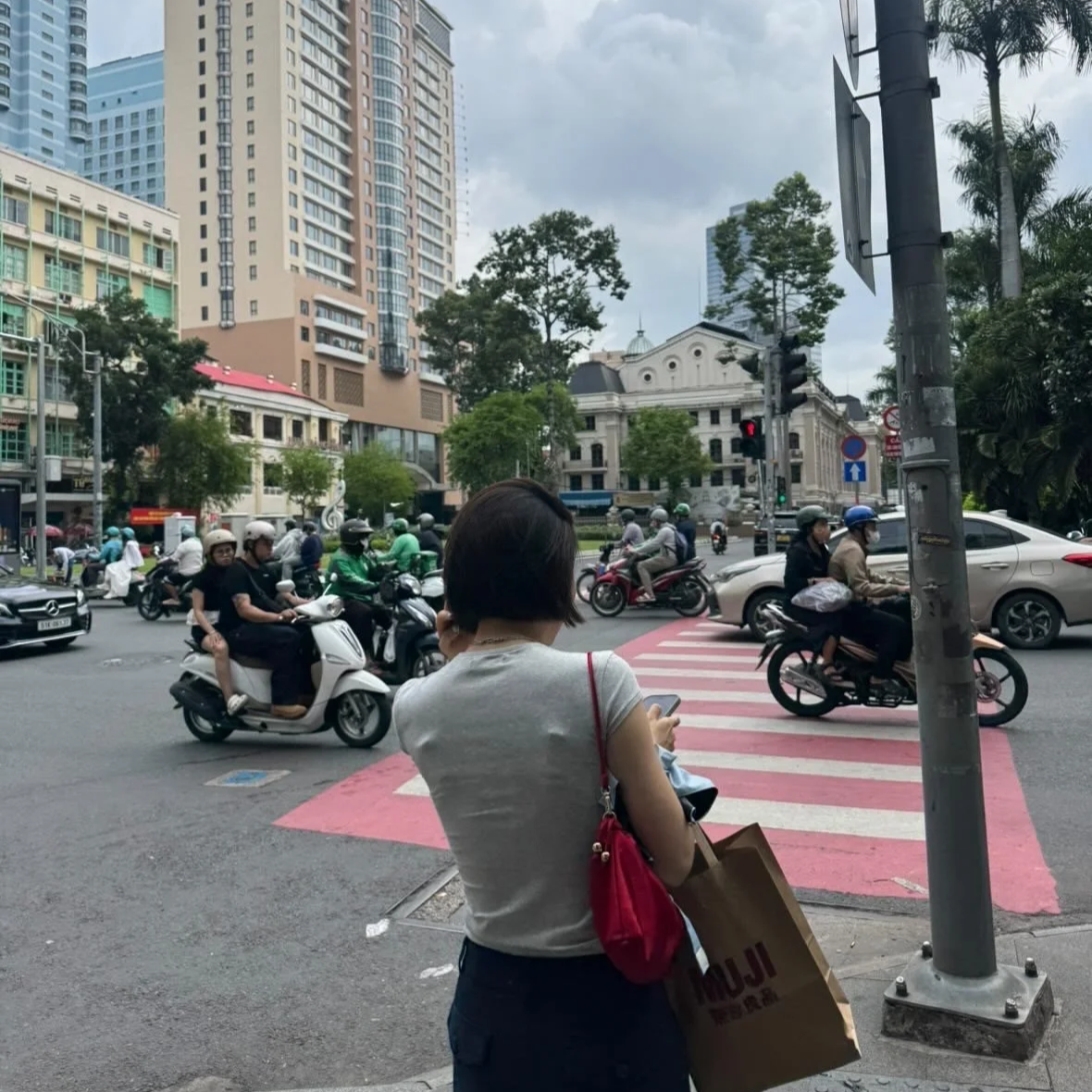 D8985C93-29F3-4B42-8FAA-CCD127211D7F+5.png