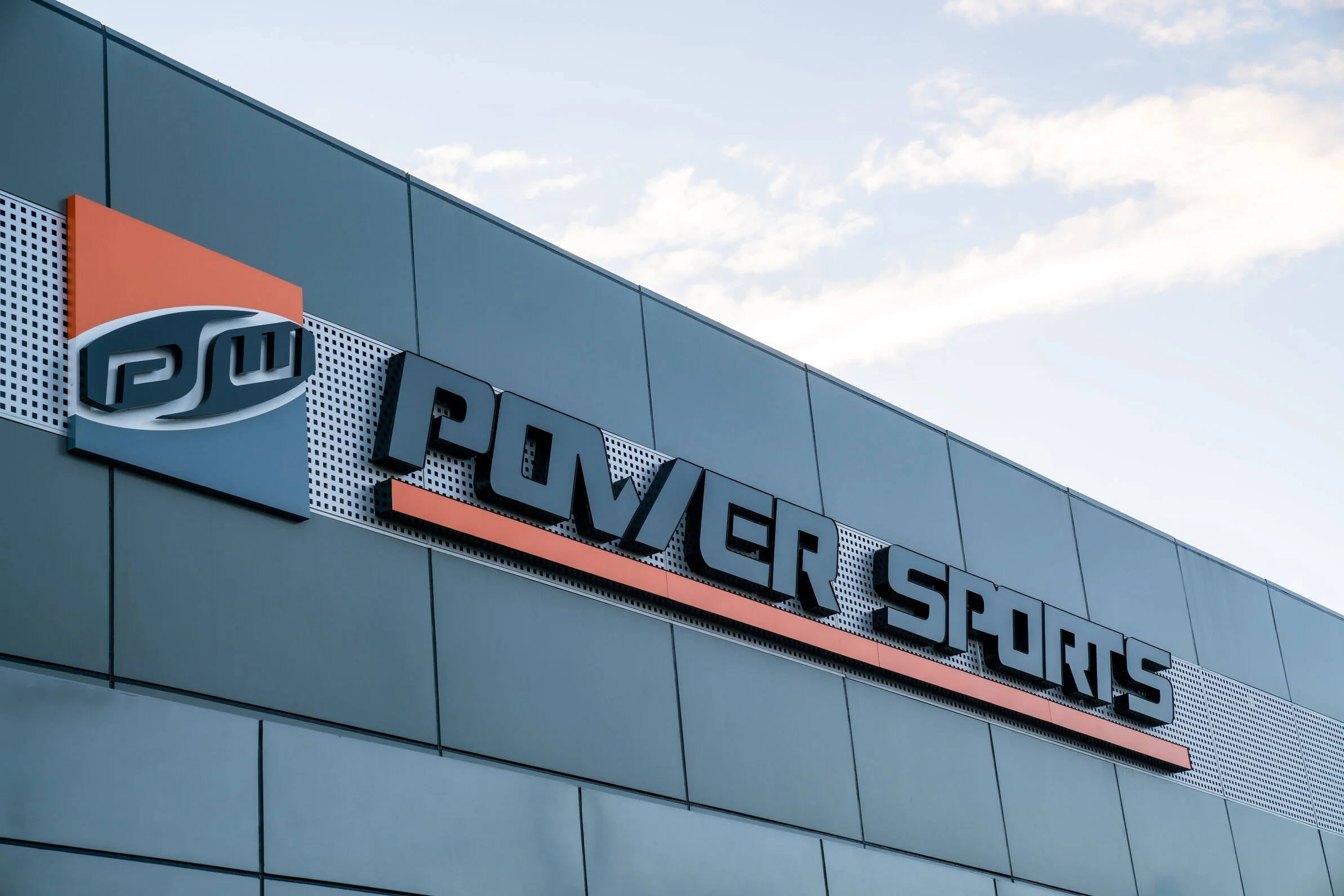 Contacto — Power Sports | Energía, Adrenalina & Estilo