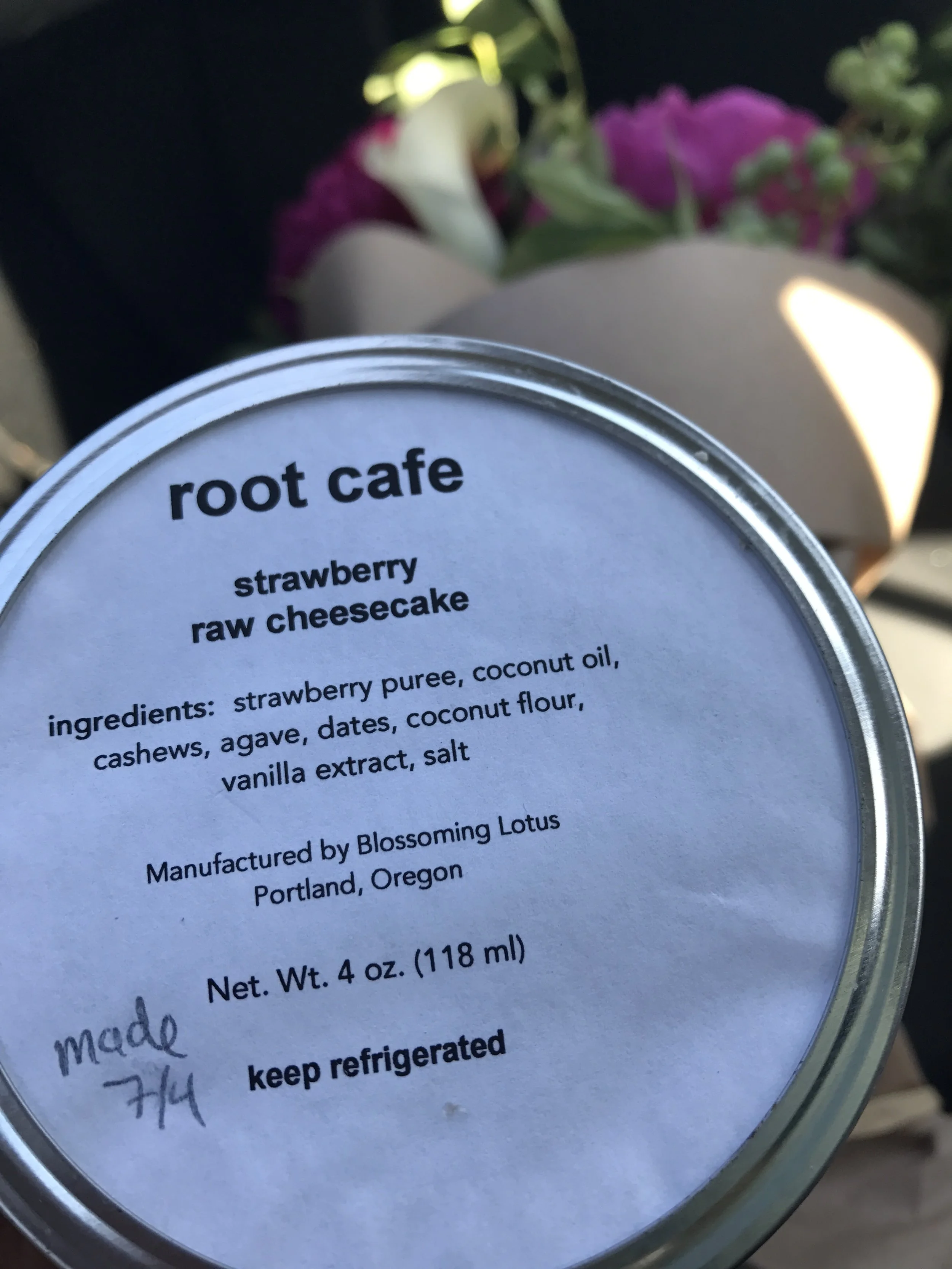 Root Cafe Strawberry Raw Cheesecake