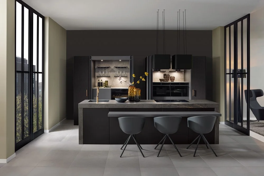 Y-OS organic schwarz EG Bernstein schwarz 2.jpg