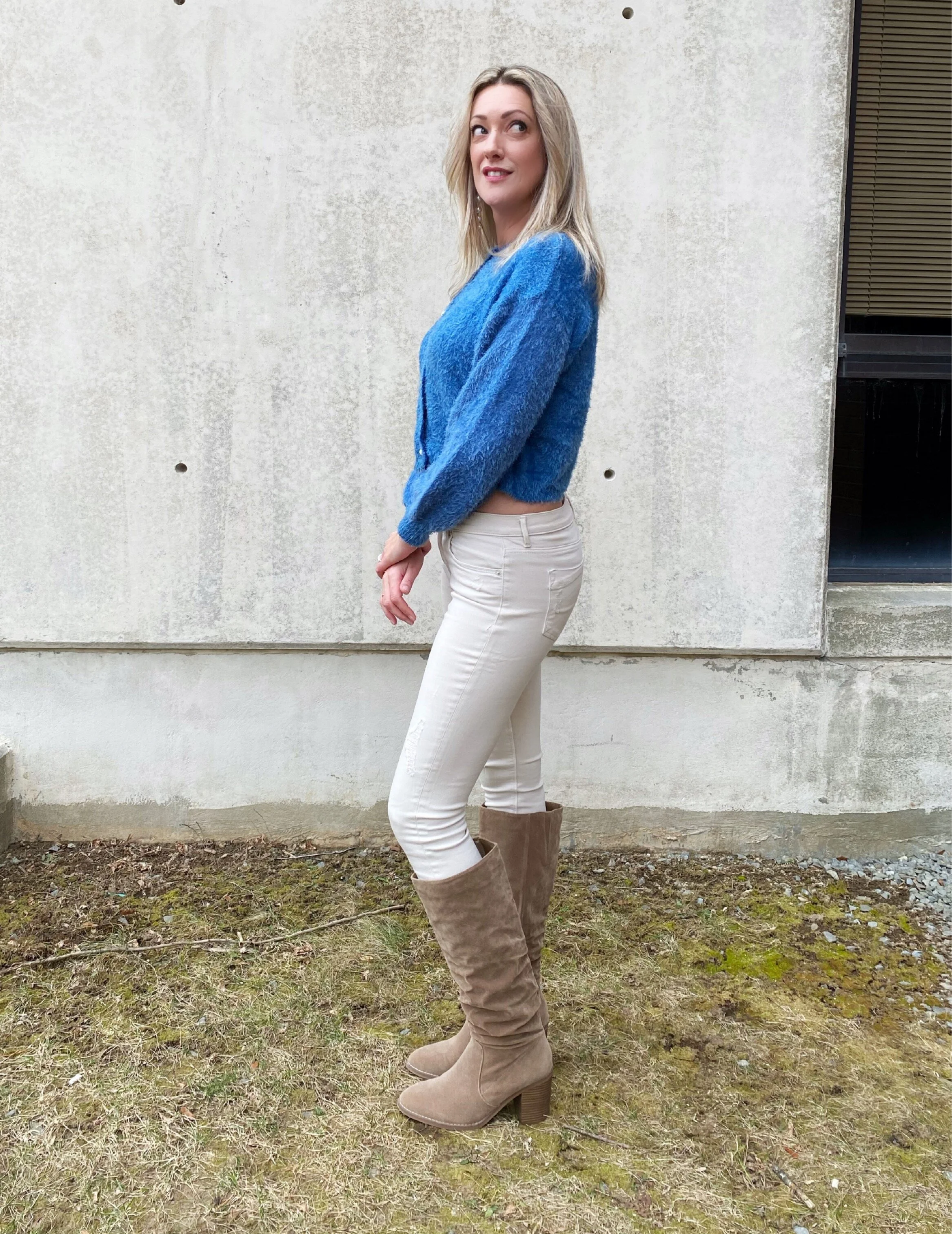 Winter Uniform: Sweaters, Denim &amp; Boots