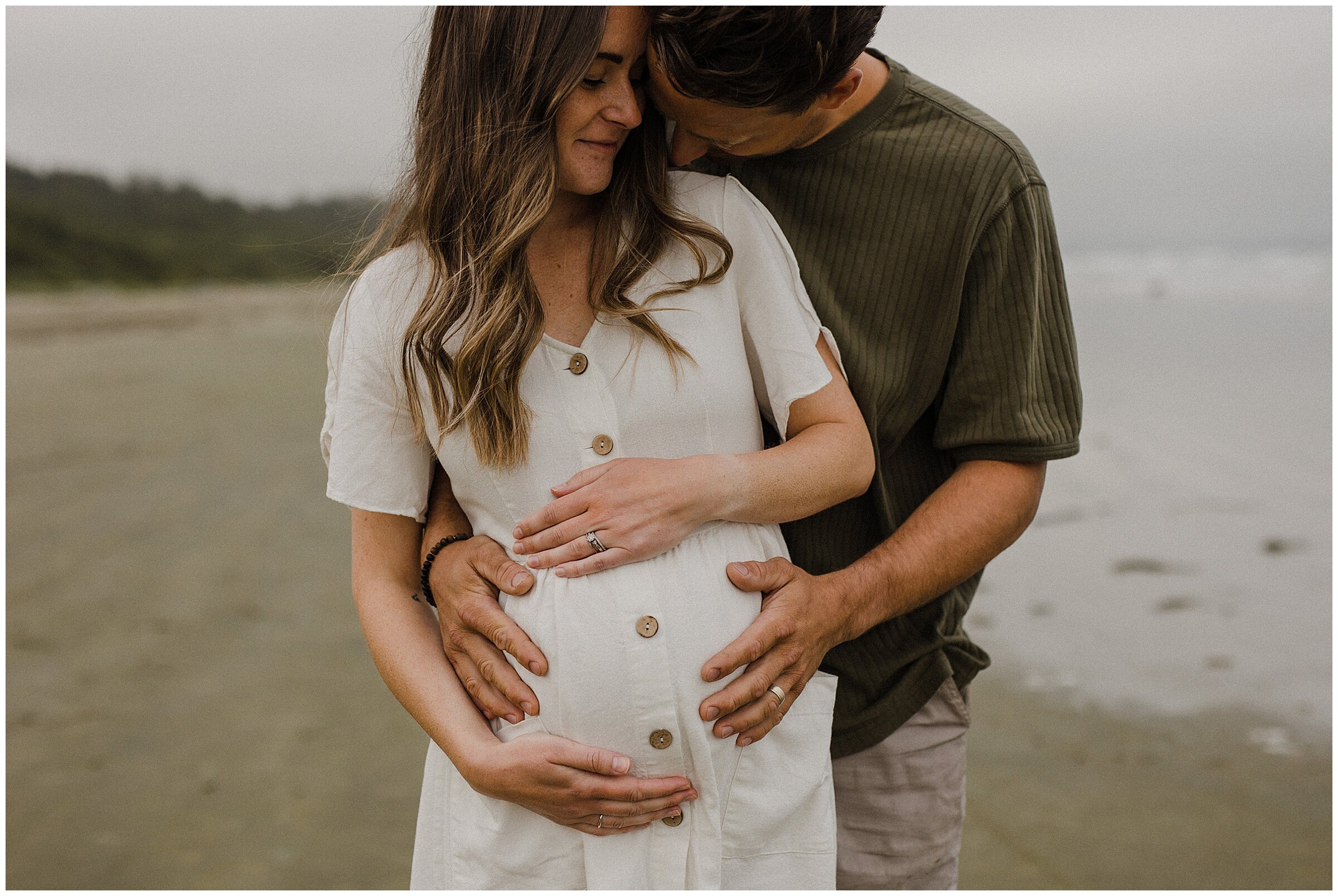 Tofino Maternity Shoot with Kayleigh and Andy