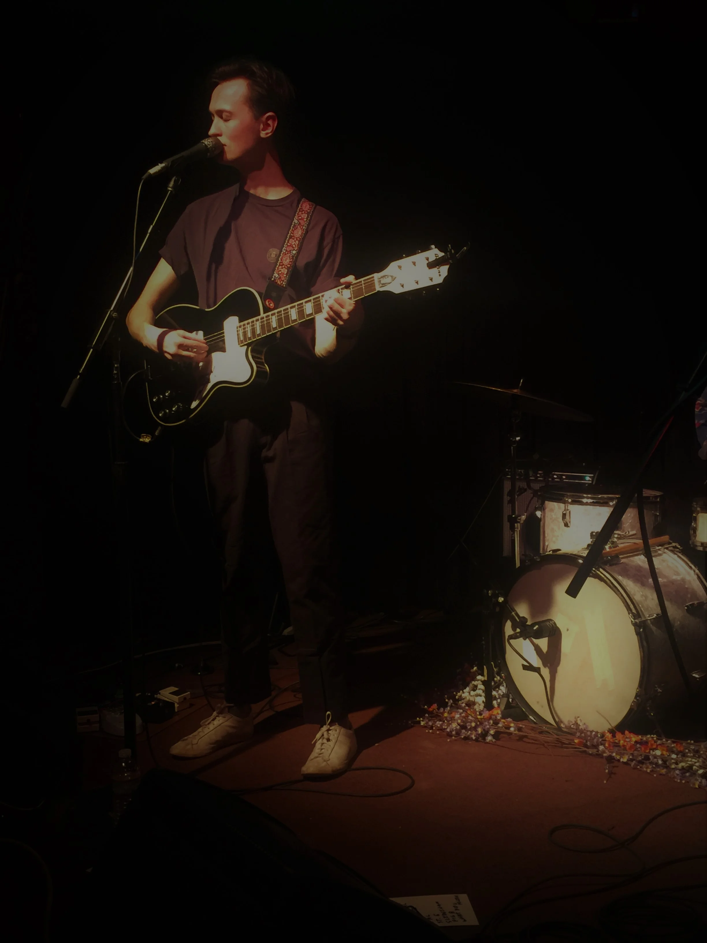 REVIEW: Tim Darcy @Black Cat