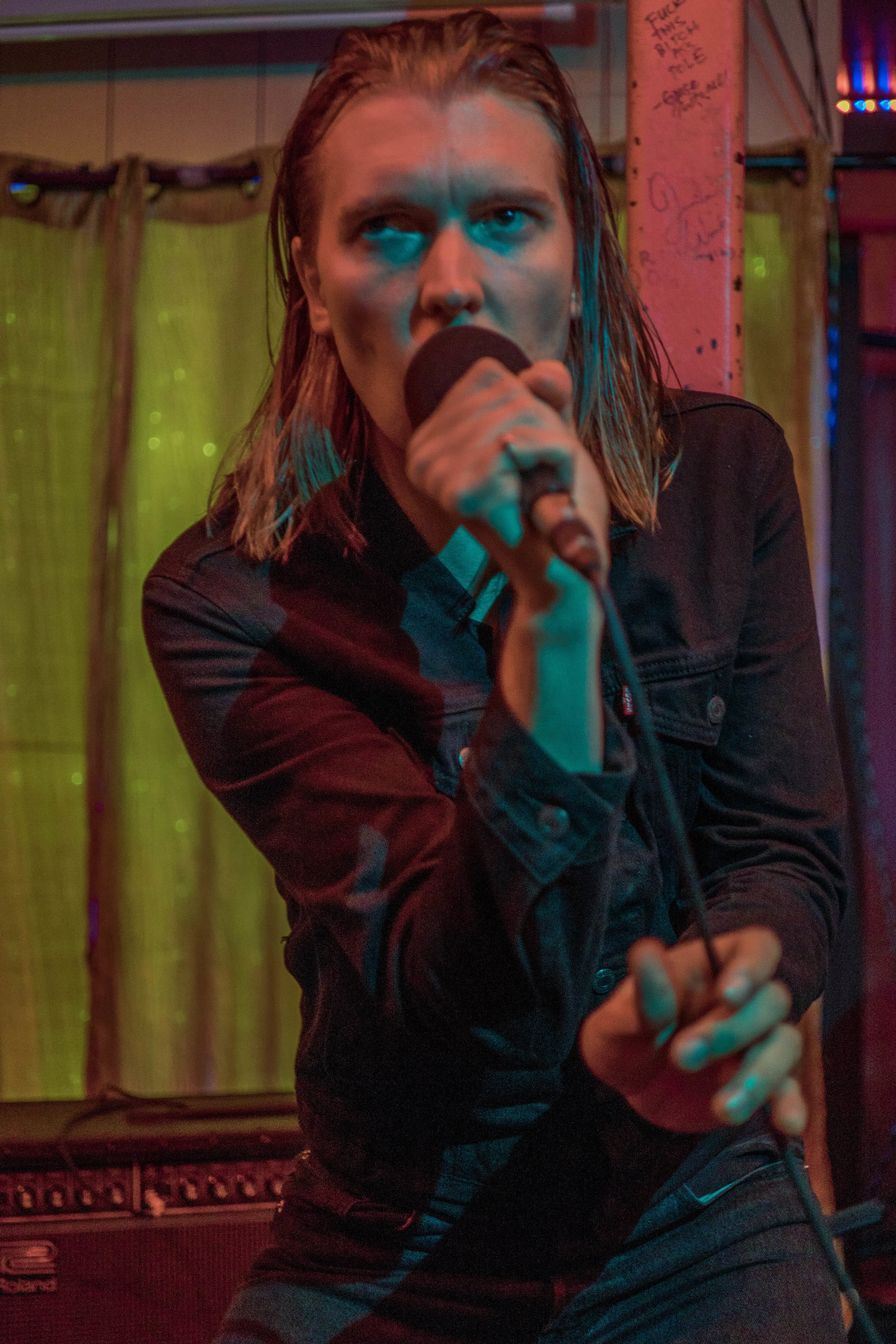 Photos: Alex Cameron at Songbyrd