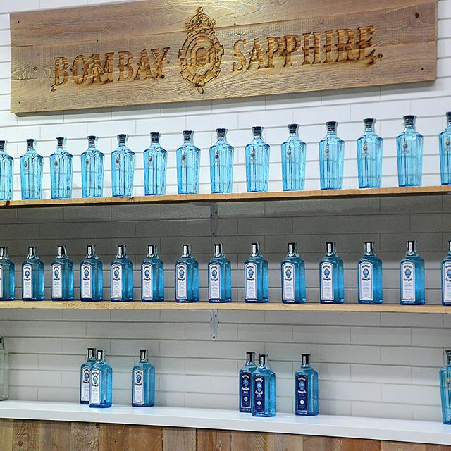 @bombaysapphire: the blue side of gin.