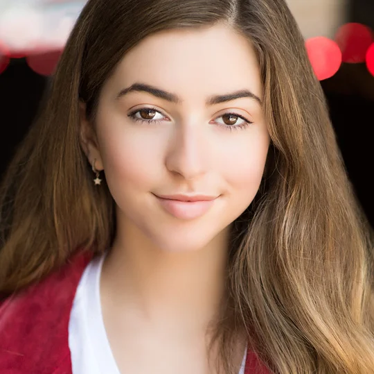JW-Headshots-Bad-Retouching-Example.jpg