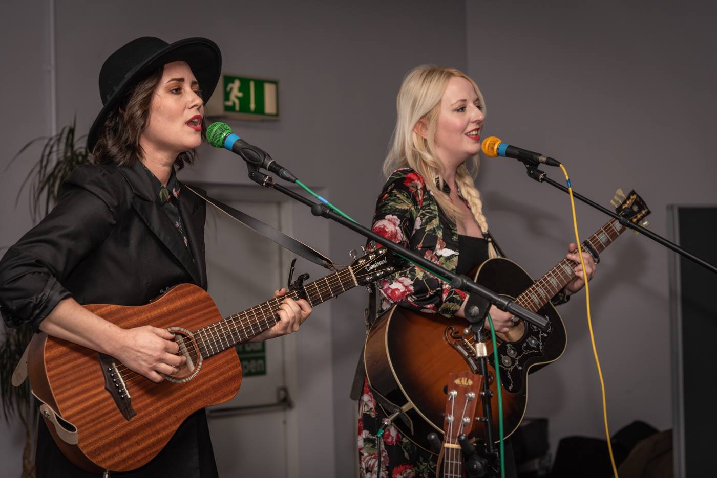 The Savannahs Live at Americana Live, 2018. Photo by Lawrence Homewood
