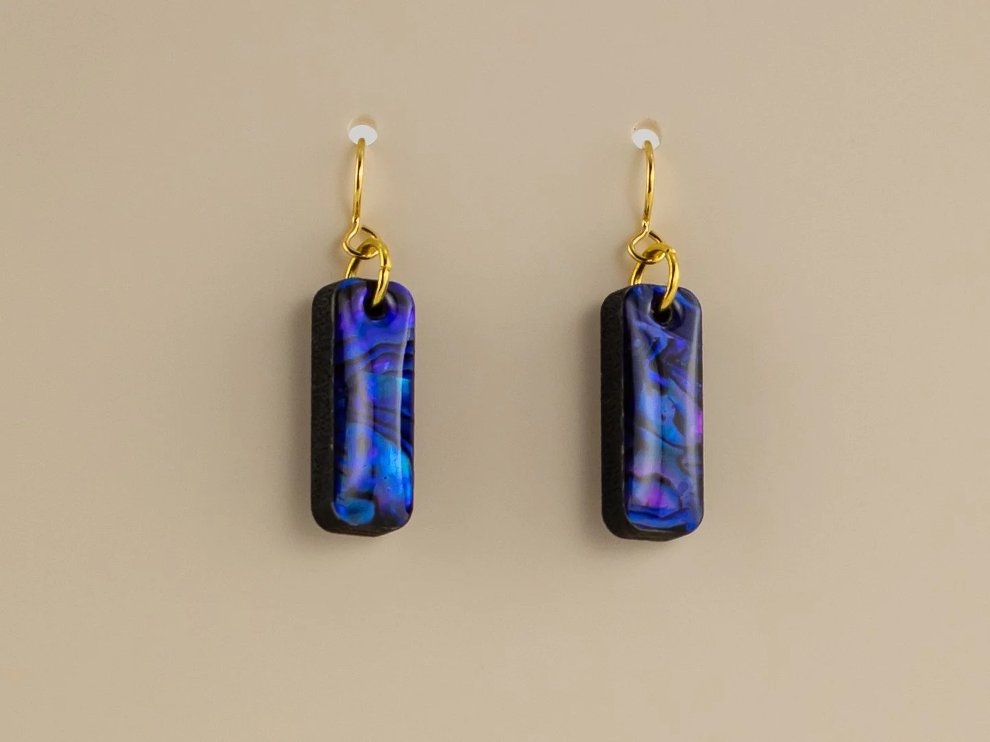 Abalone Shell Short Stick Earrings in Royal Purple