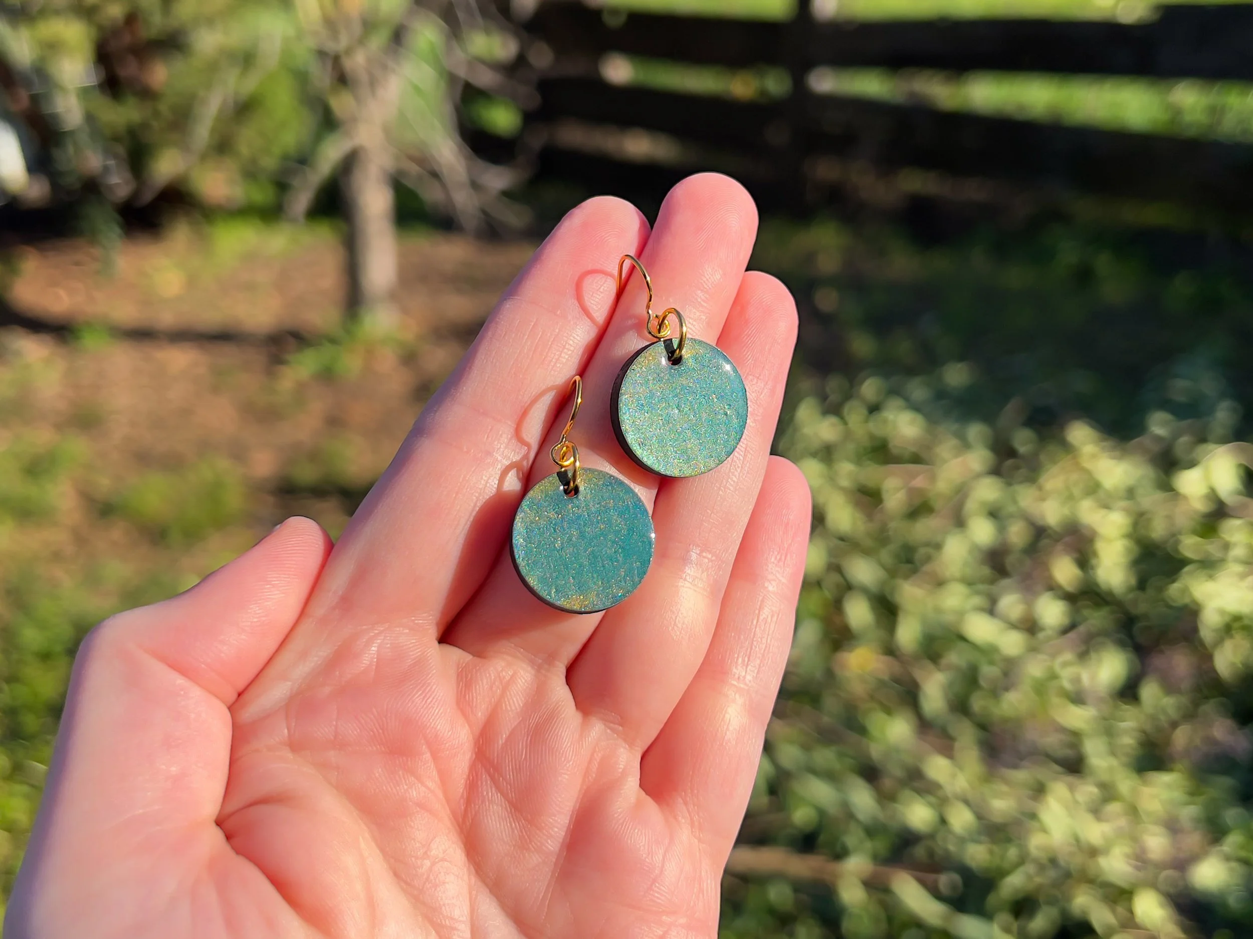 Small Circles MP1 in hand-1.jpg