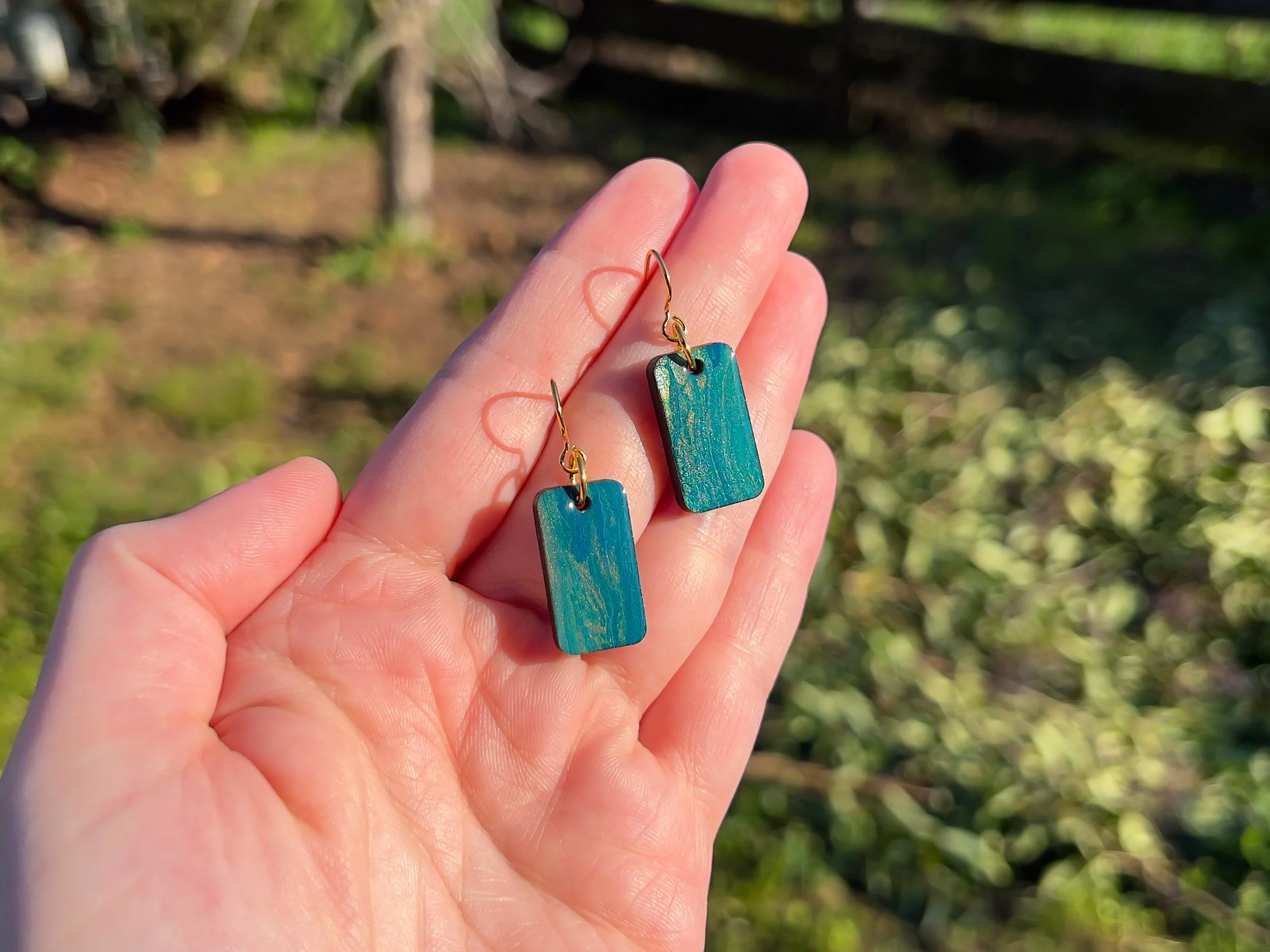 Wide Sticks 1 in hand-1.jpg