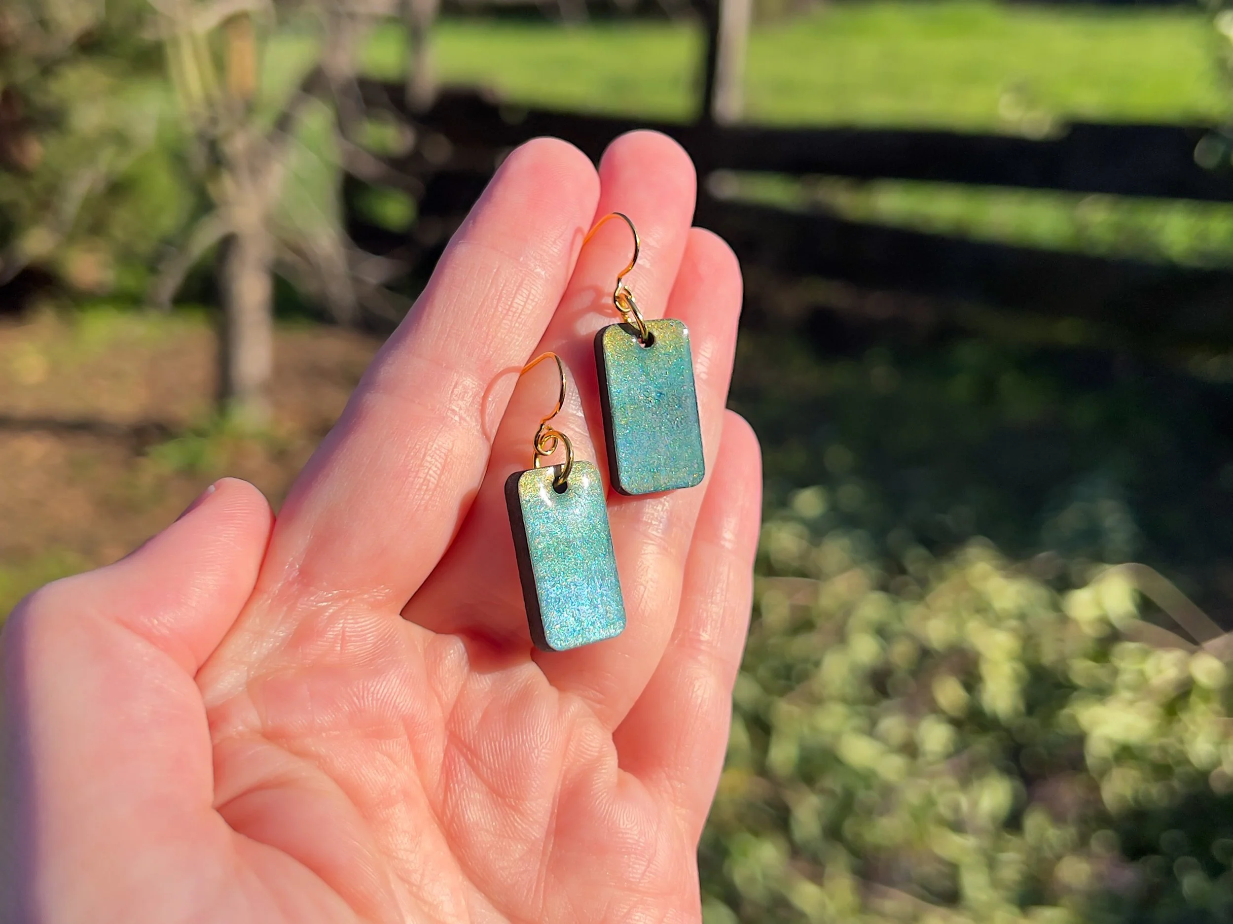 Wide Sticks MP1 in hand-1.jpg