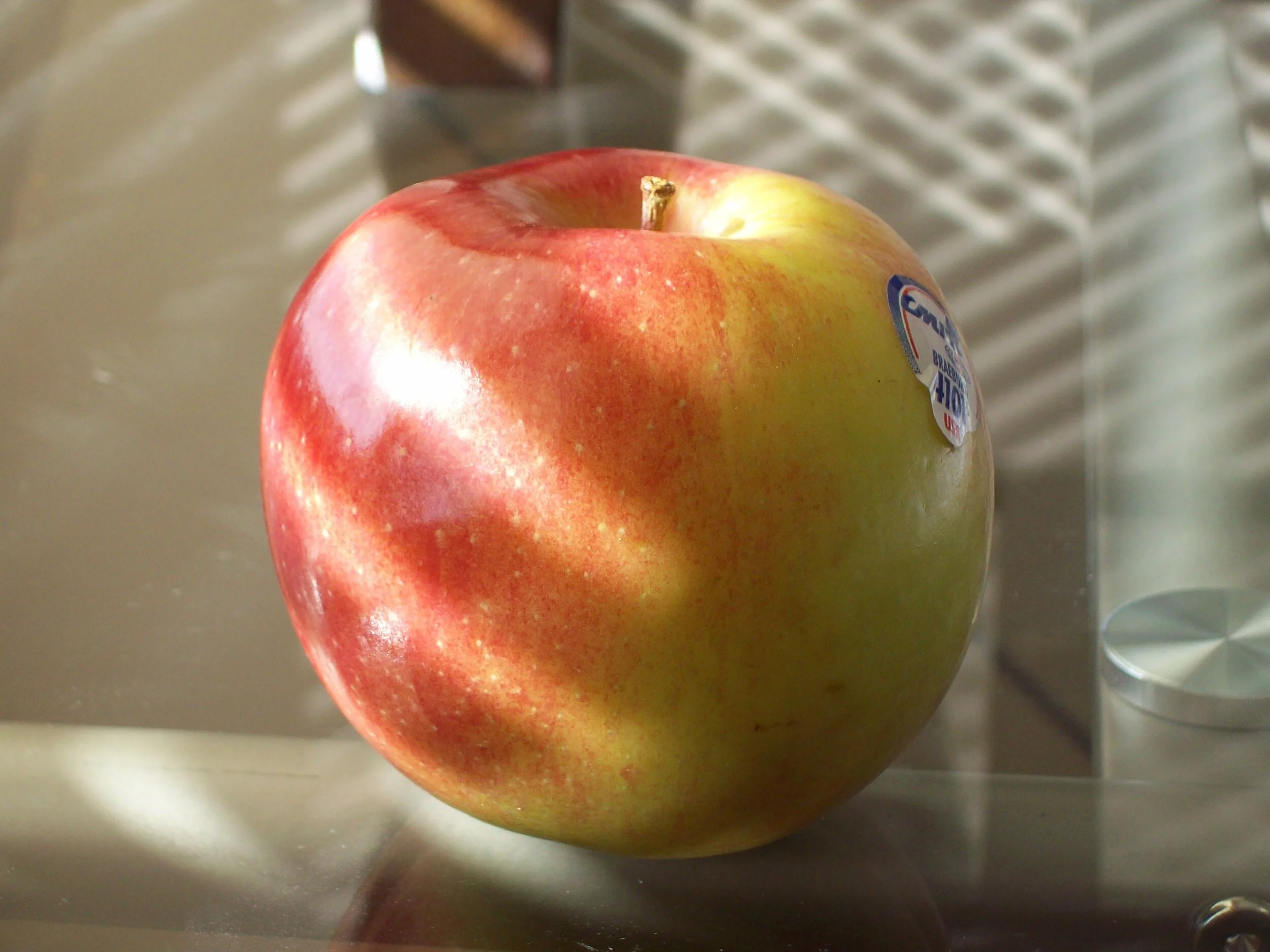 Apple1.jpg