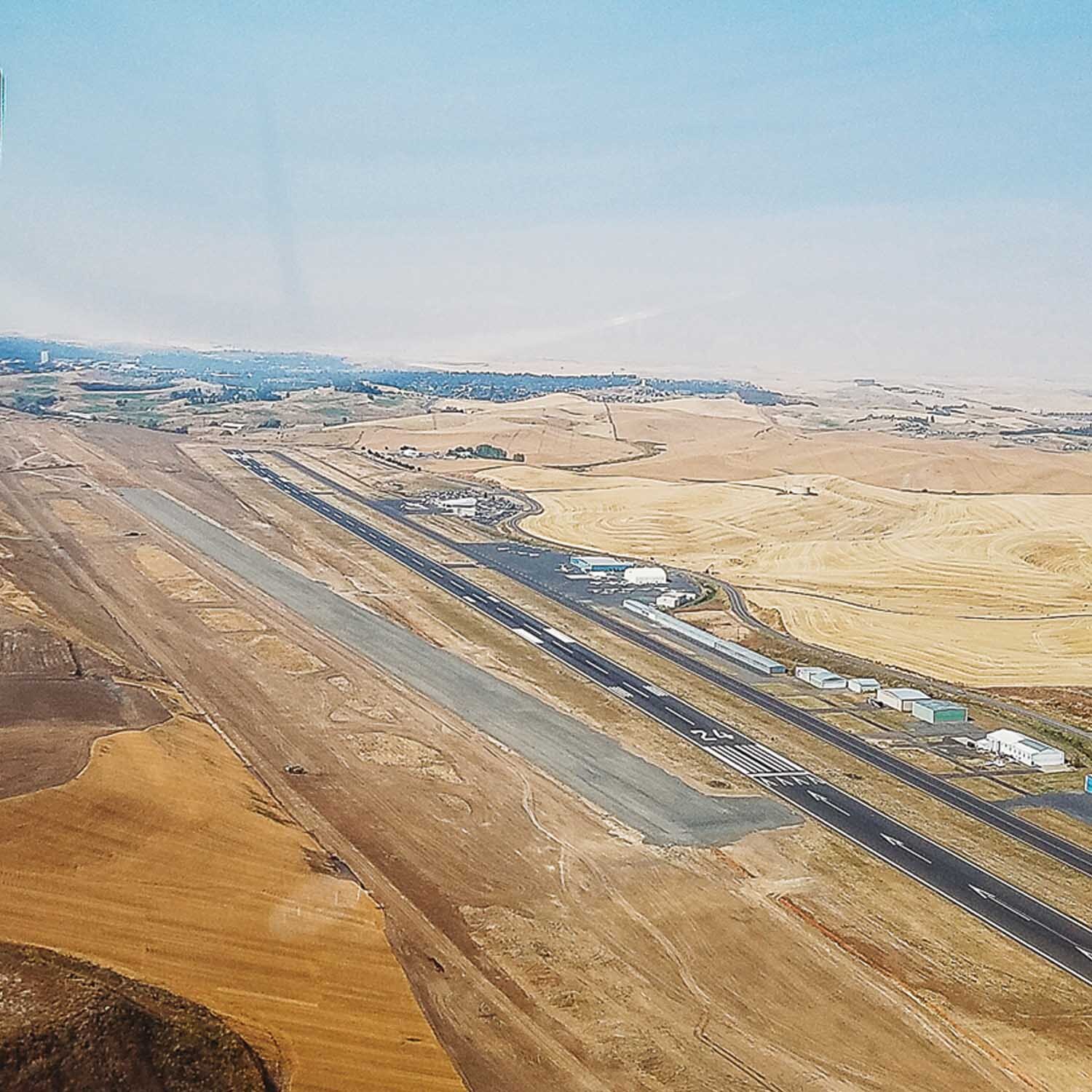 Moscow-Pullman Airport Runway